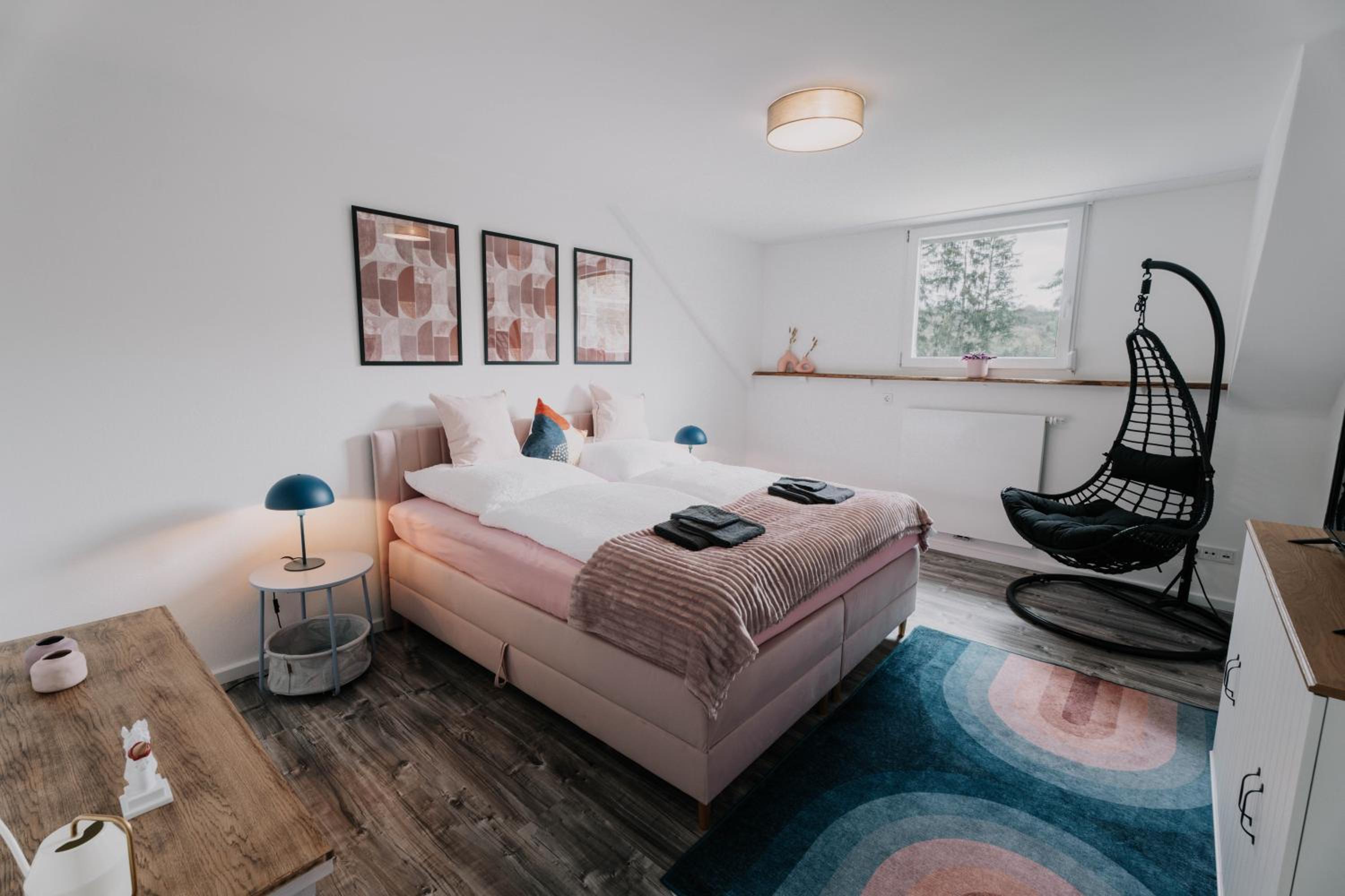 großzügiges, stylisches Apartment I 6 Personen I Eifel I Naturliebhaber I