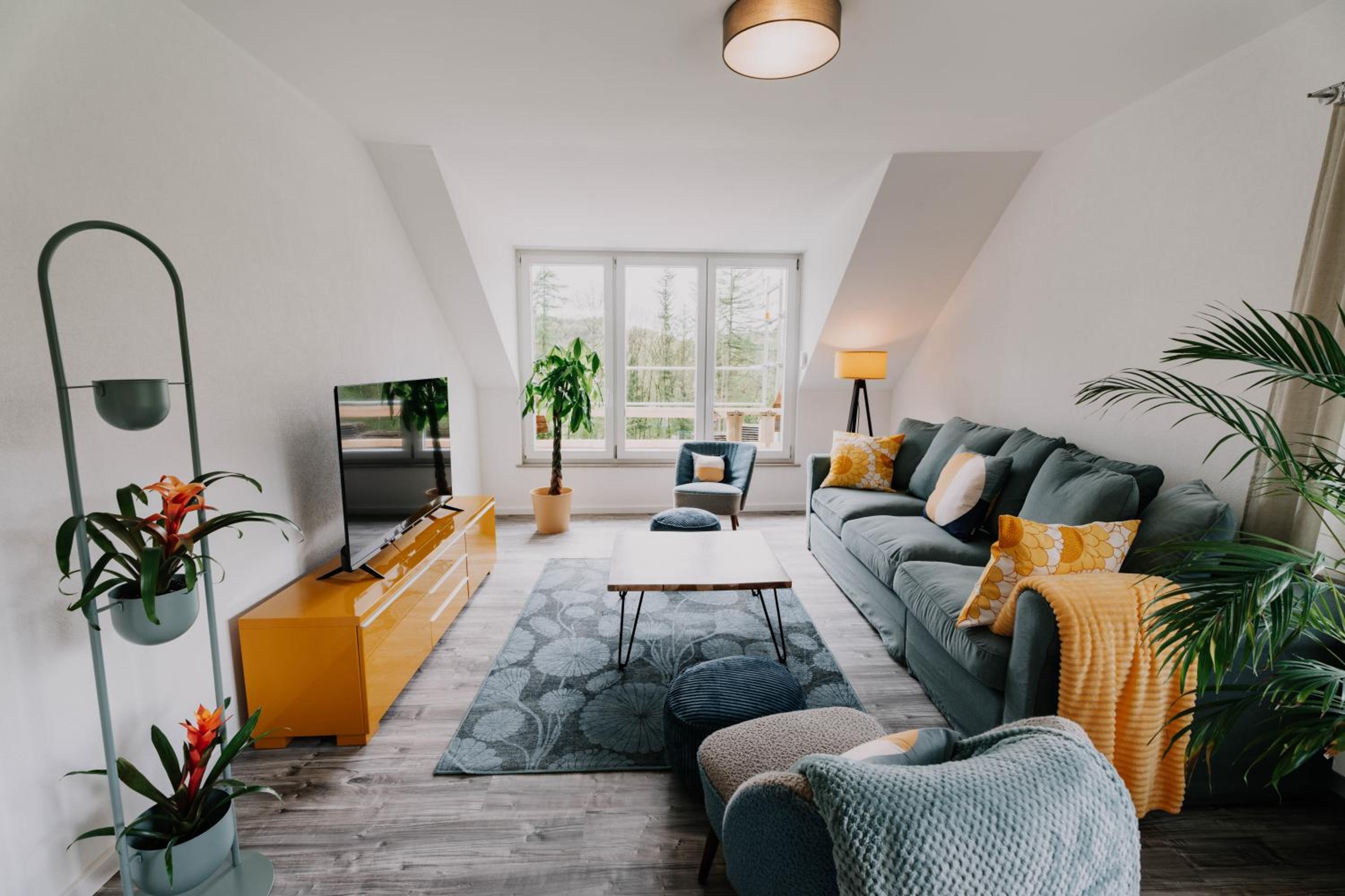 großzügiges, stylisches Apartment I 6 Personen I Eifel I Naturliebhaber I