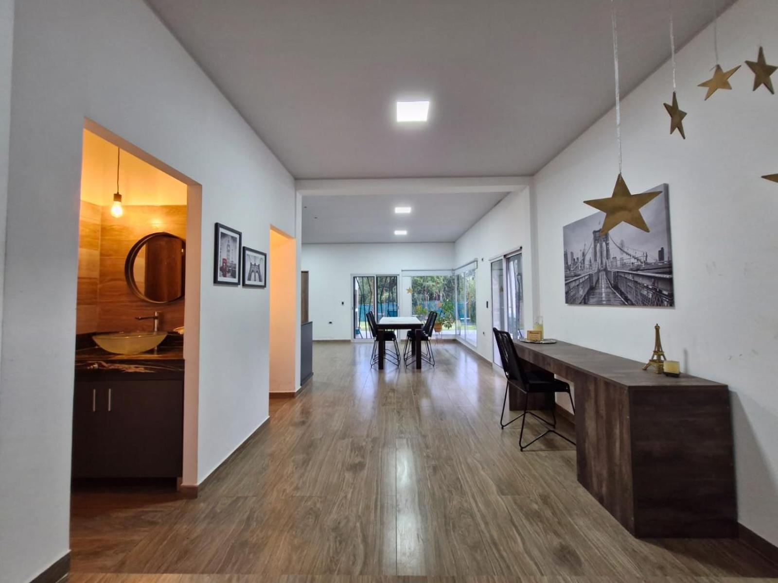 Casa COMODA Y MODERNA