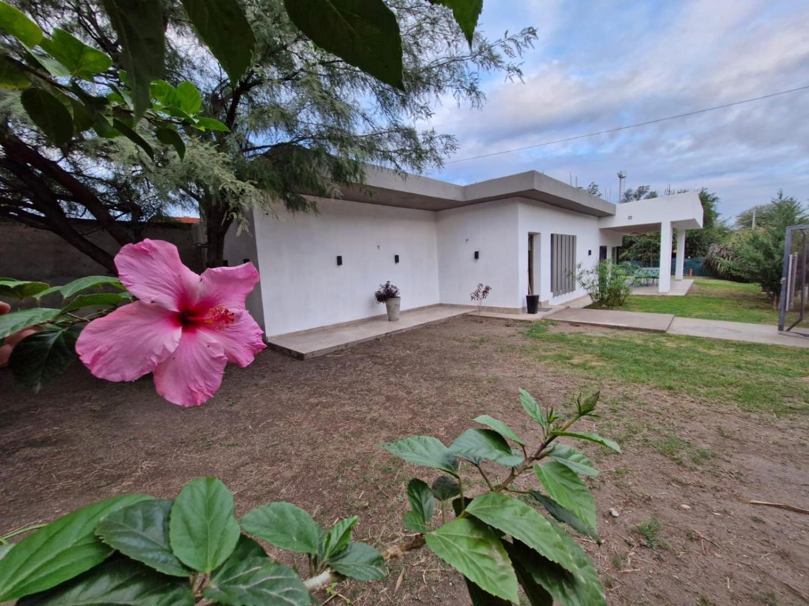 Casa COMODA Y MODERNA