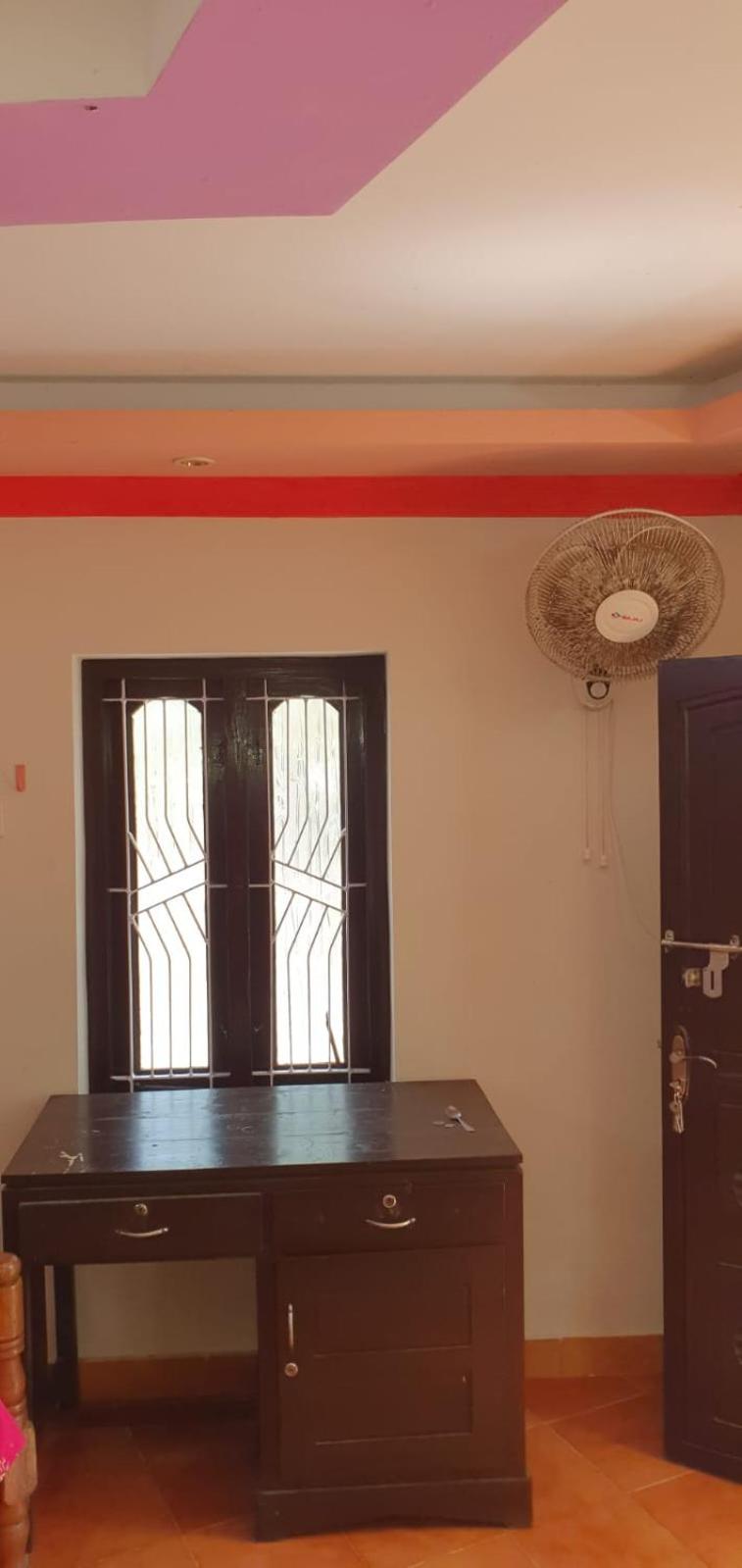 HAPPINESS HOMESTAY