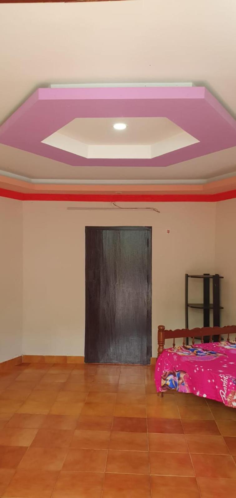 HAPPINESS HOMESTAY
