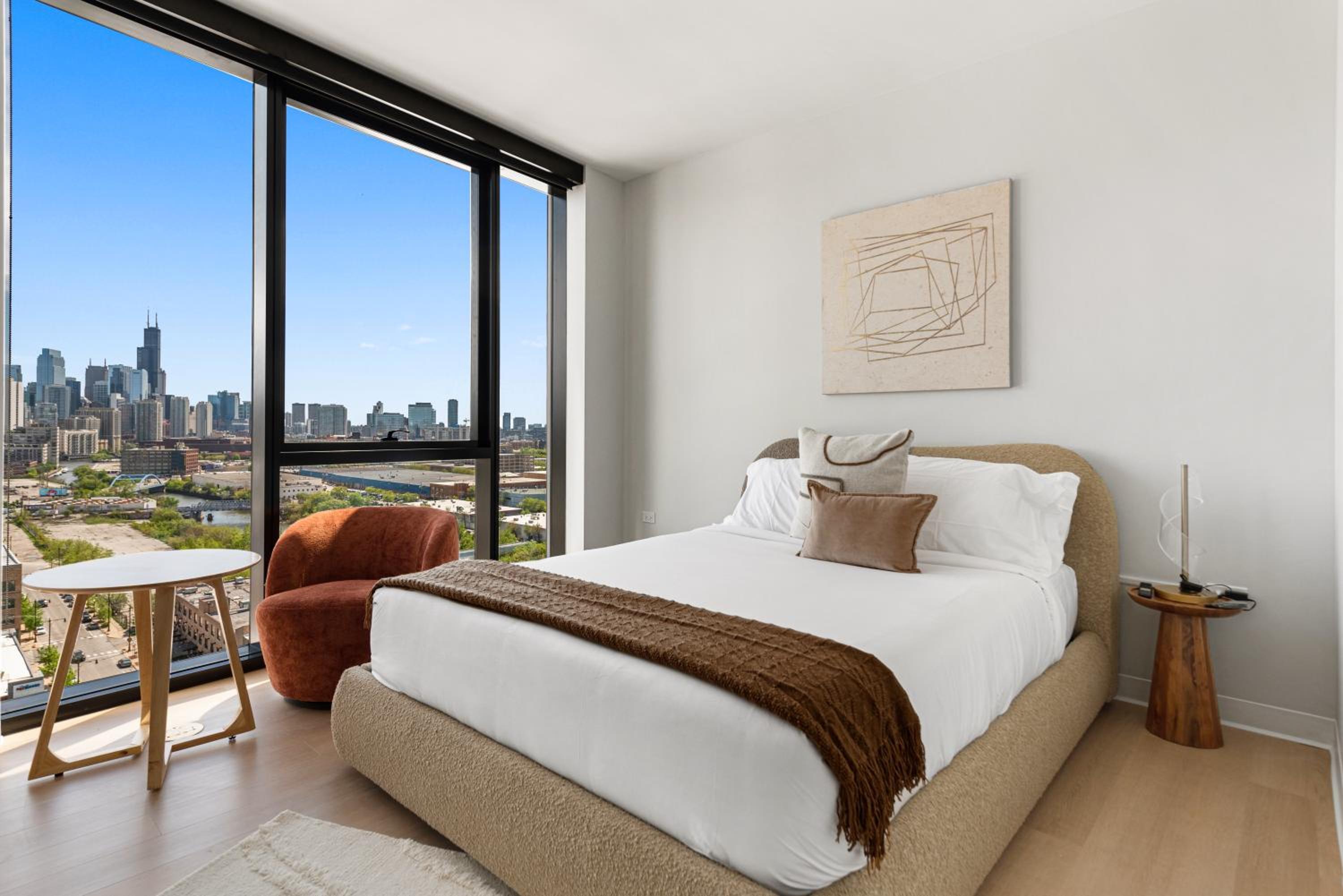 Foundry Unmatched Skyline Views at Lincoln Park