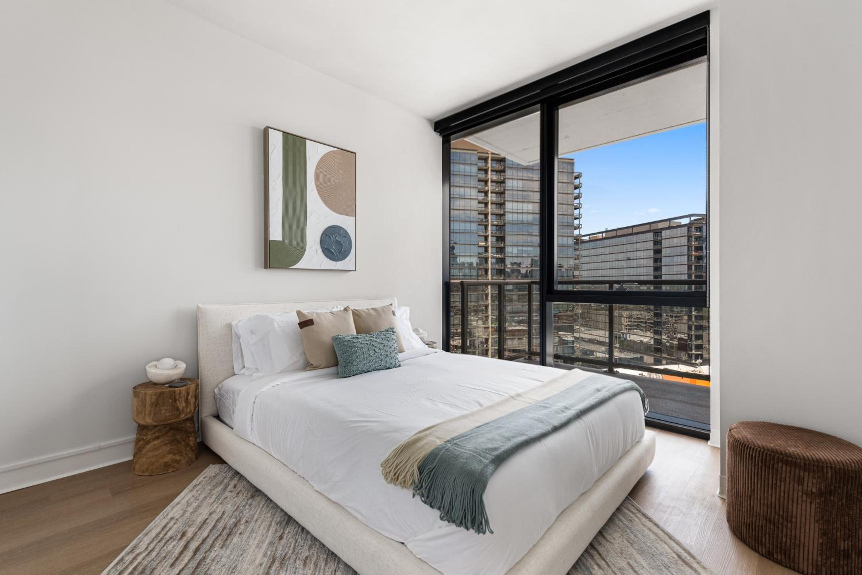 Foundry Unmatched Skyline Views at Lincoln Park