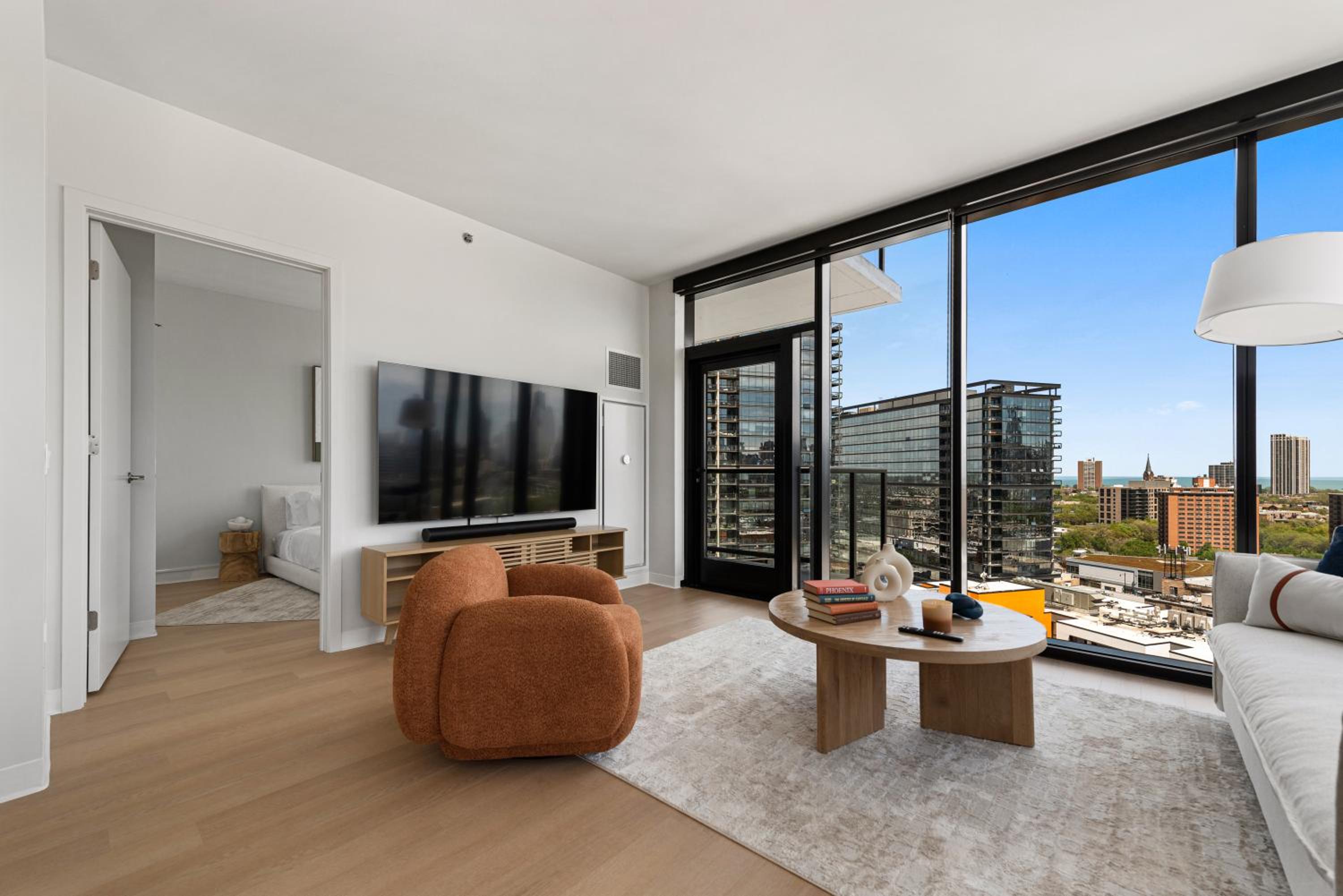 Foundry Unmatched Skyline Views at Lincoln Park