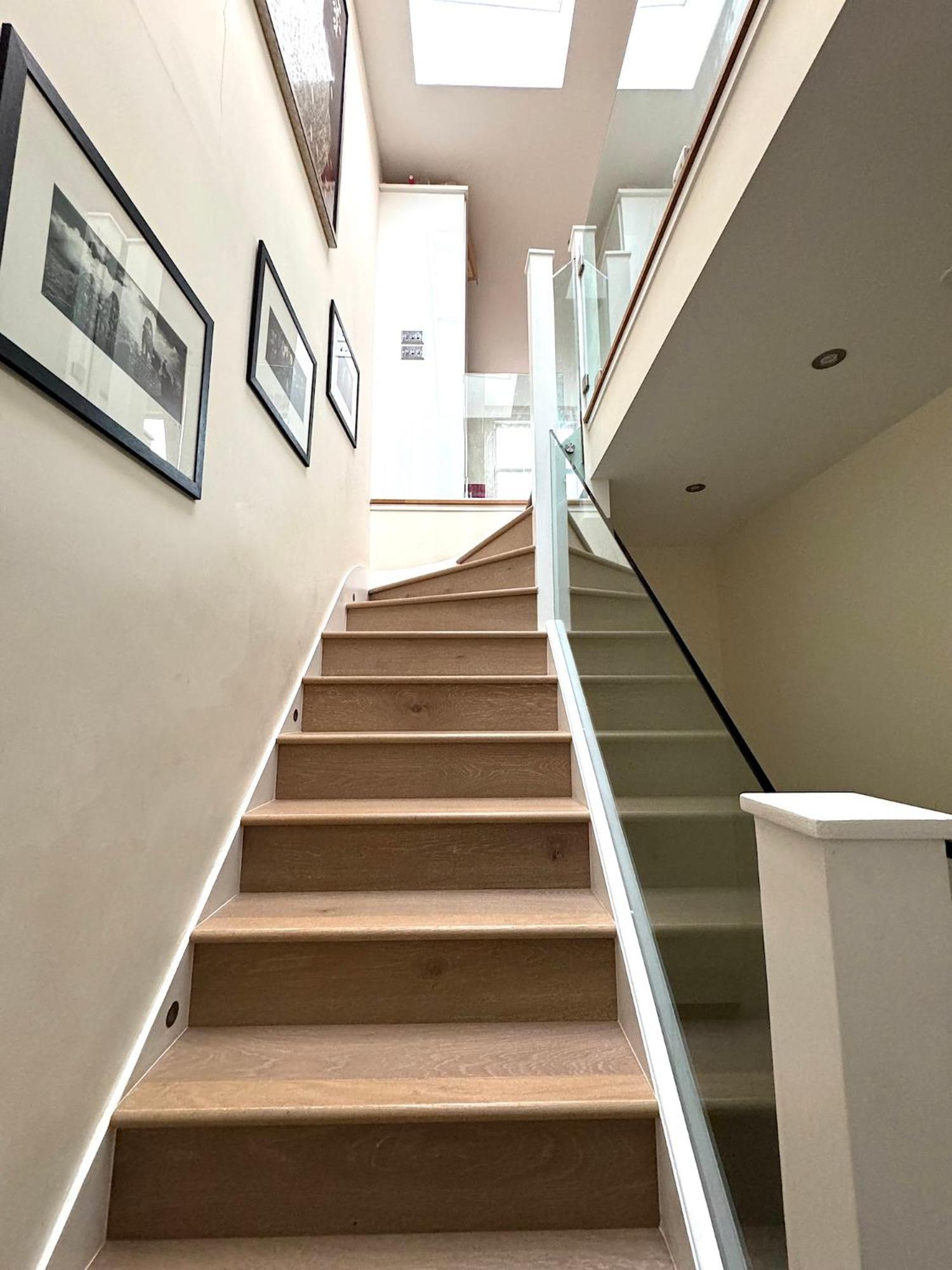 Draycott Apartment