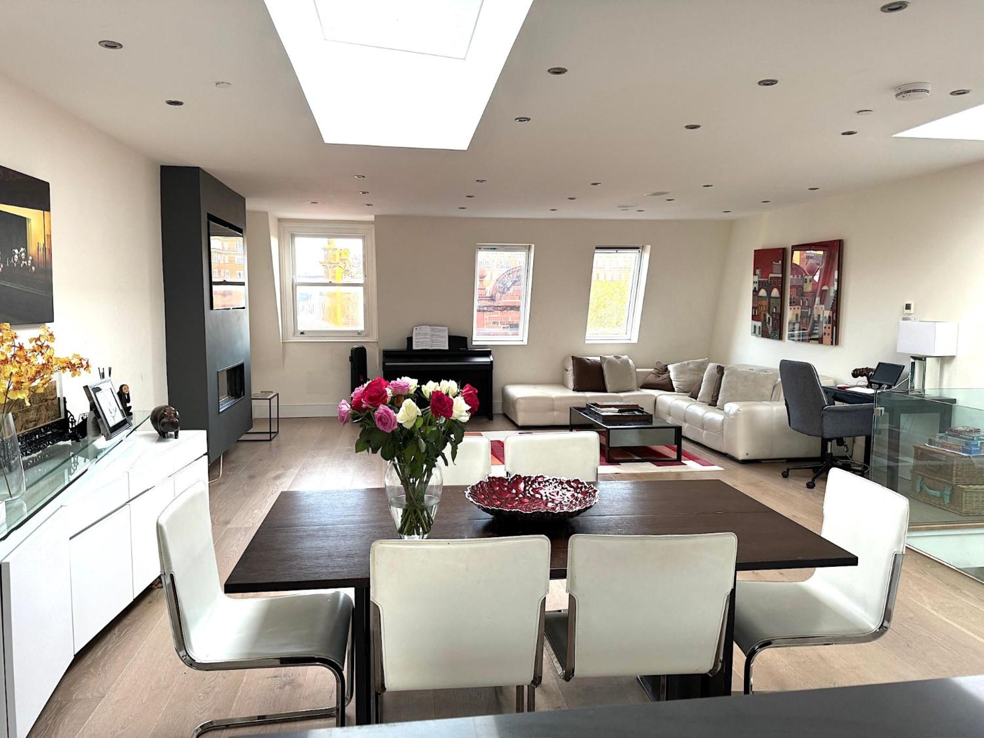Draycott Apartment