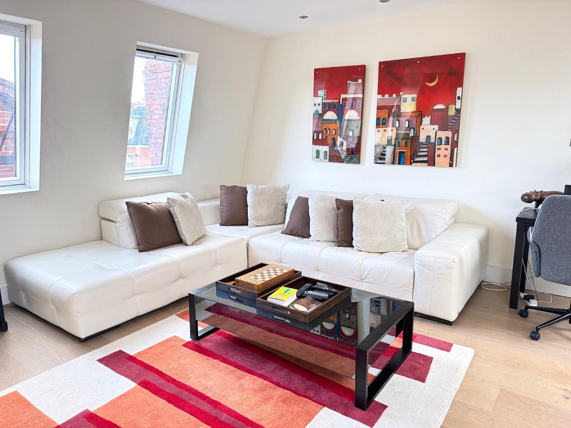 Draycott Apartment
