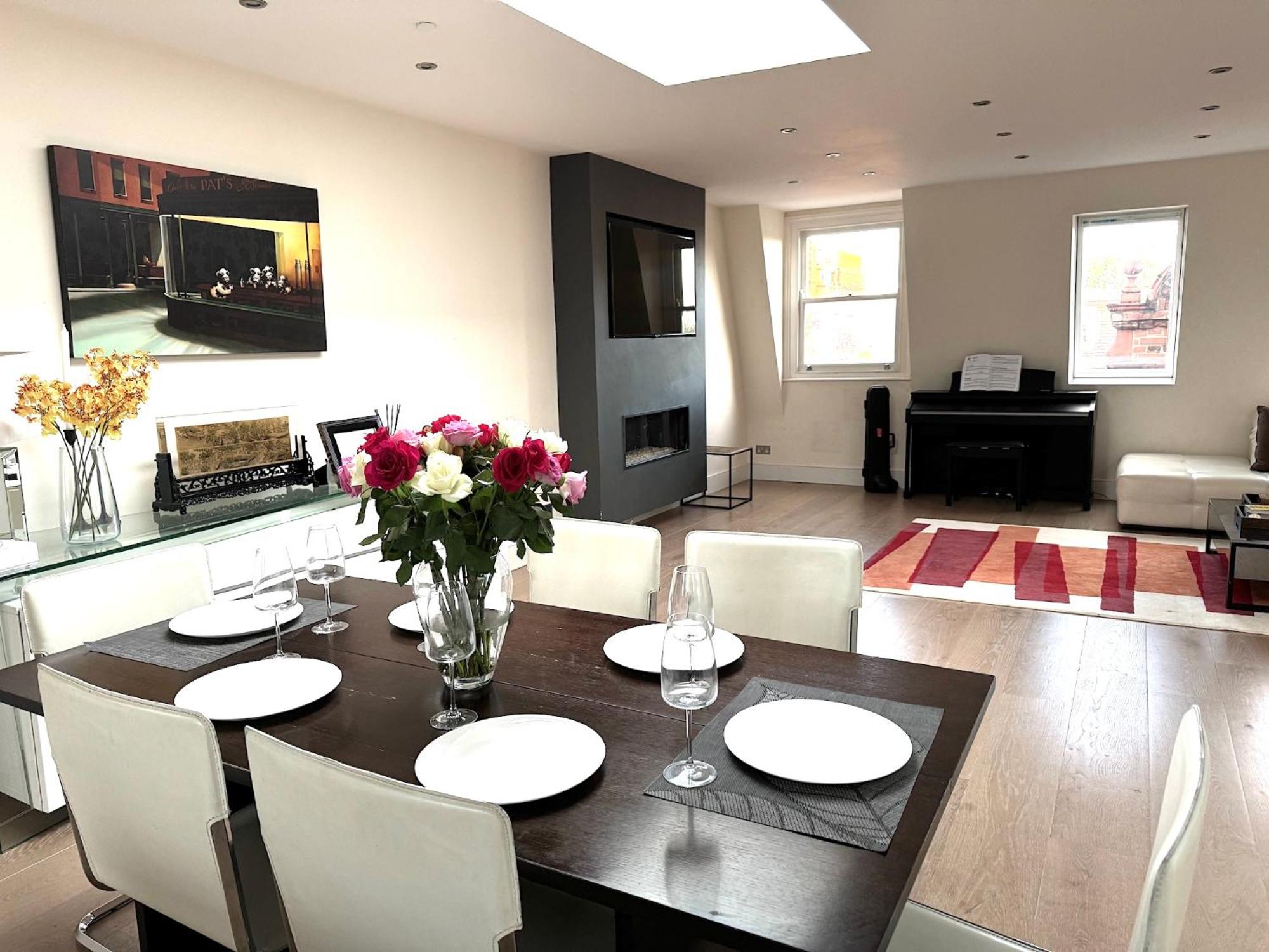 Draycott Apartment