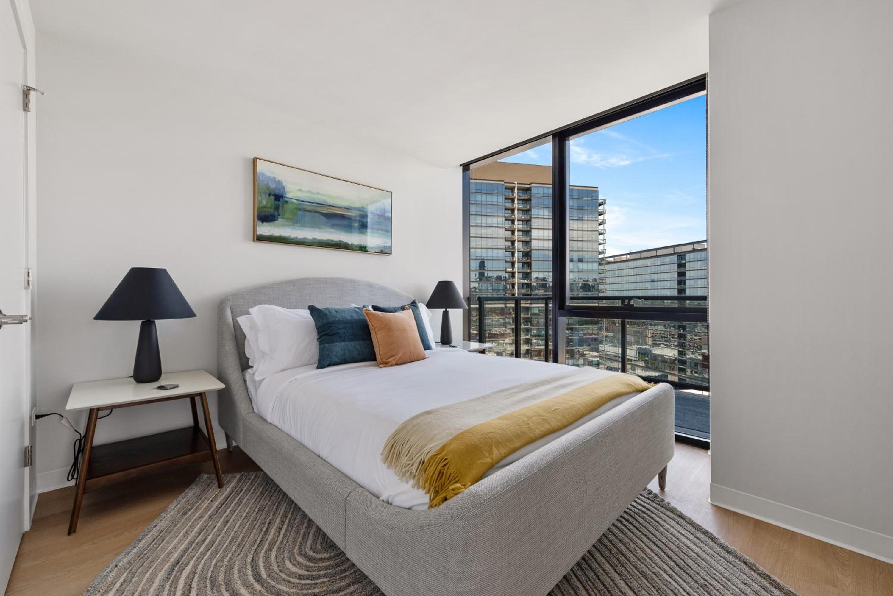 Foundry Unmatched Skyline Views at Lincoln Park