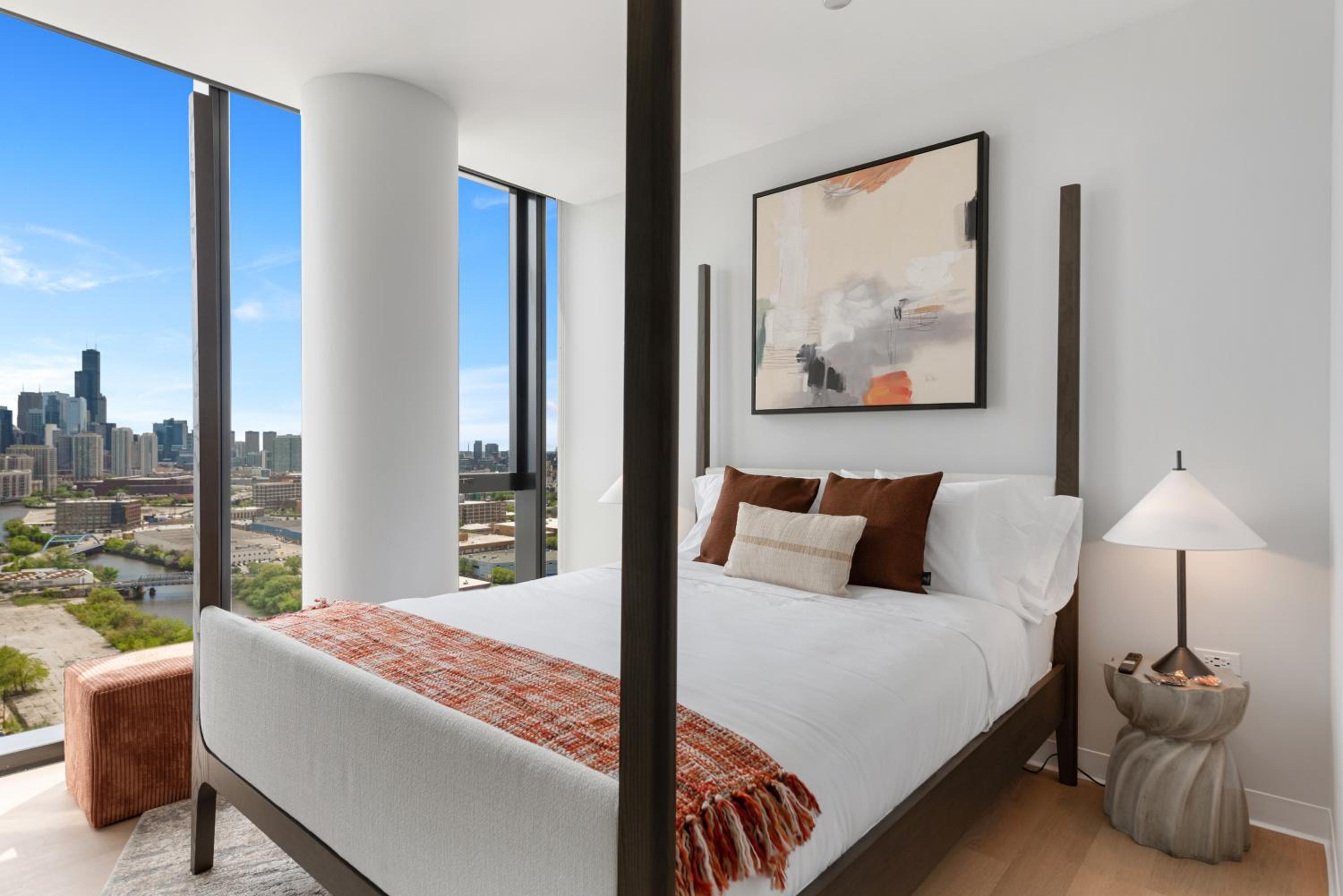 Foundry Unmatched Skyline Views at Lincoln Park