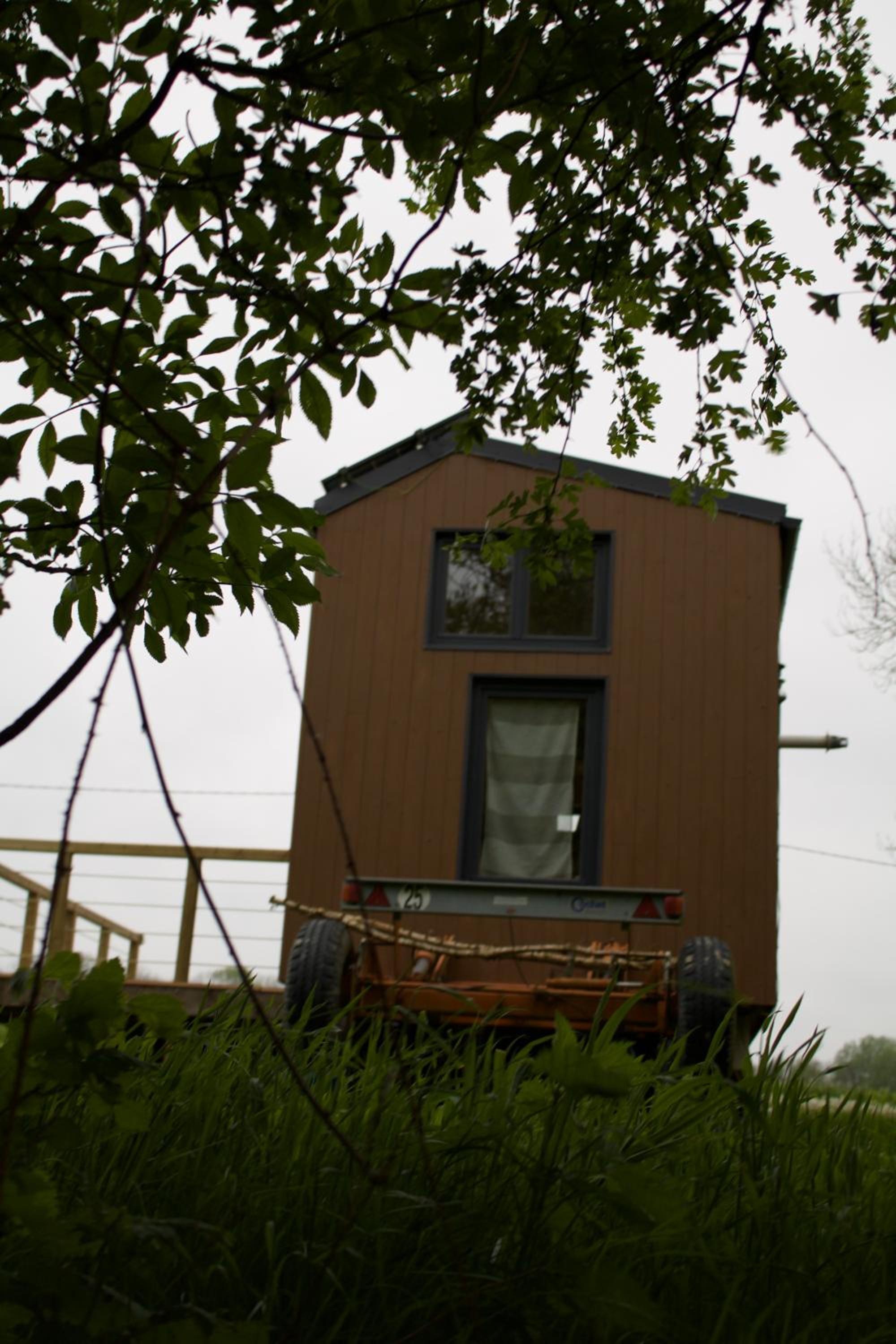 Tiny House Les Jours Heureux Sejour nature pres de Dinant et des Lacs de l Eau d Heure