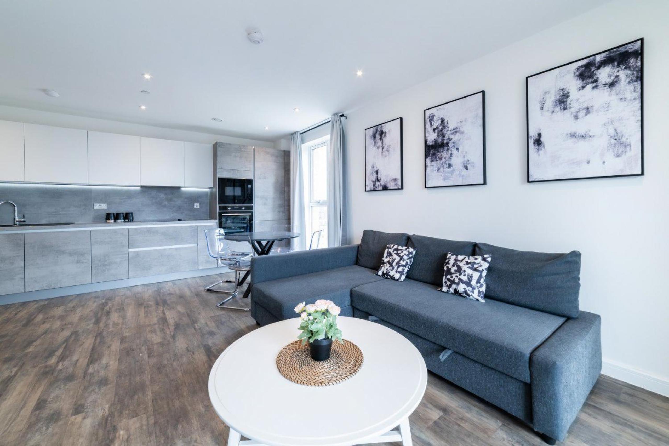 Swift Retreat in Barking