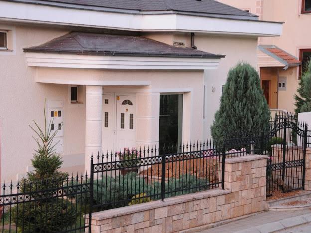 Petrovski's Residence