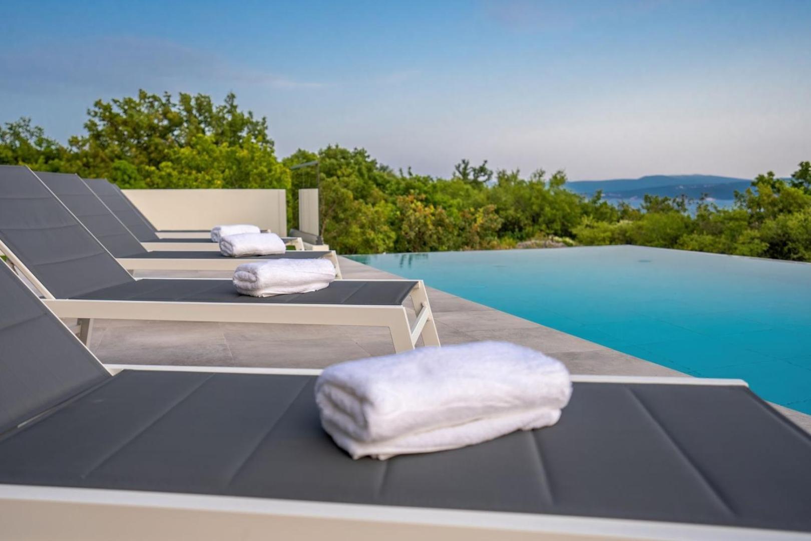 Villa Staza valova view 2