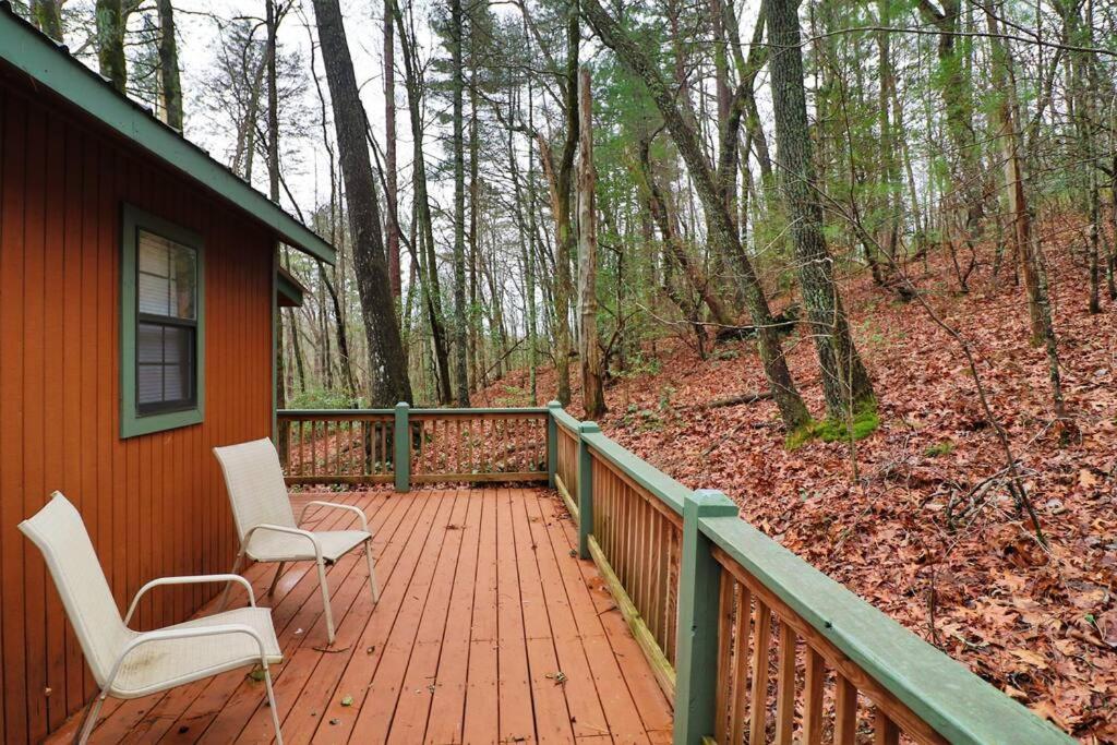 Alpine Mountain Sweetheart Cabin Jacuzzi #7 view 4
