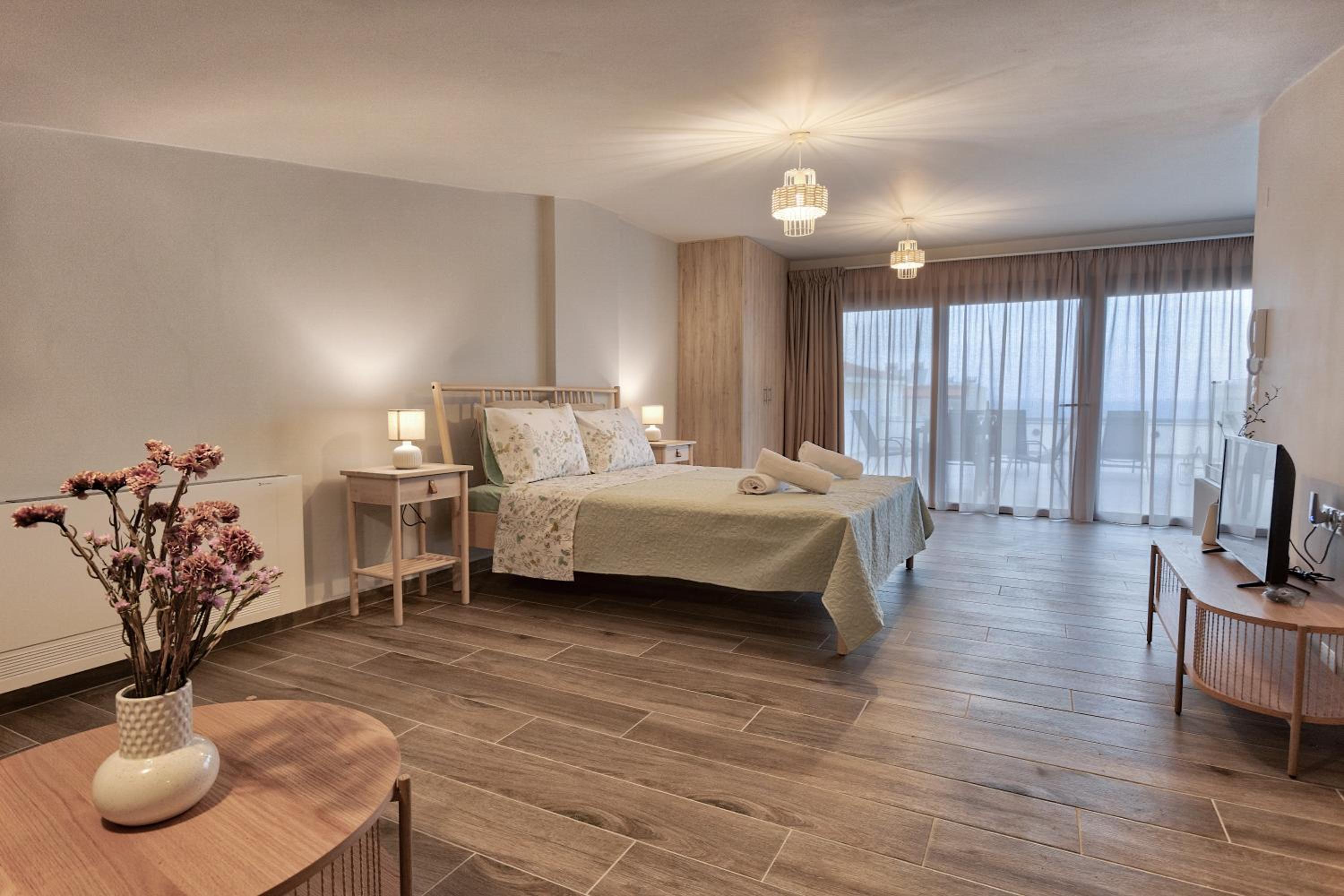 Onar seaside experience