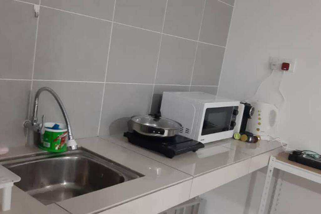 3R Guest House Manhattan Condominium photo 5