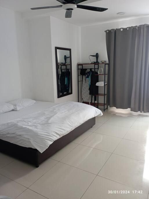 3R Guest House Manhattan Condominium photo 8