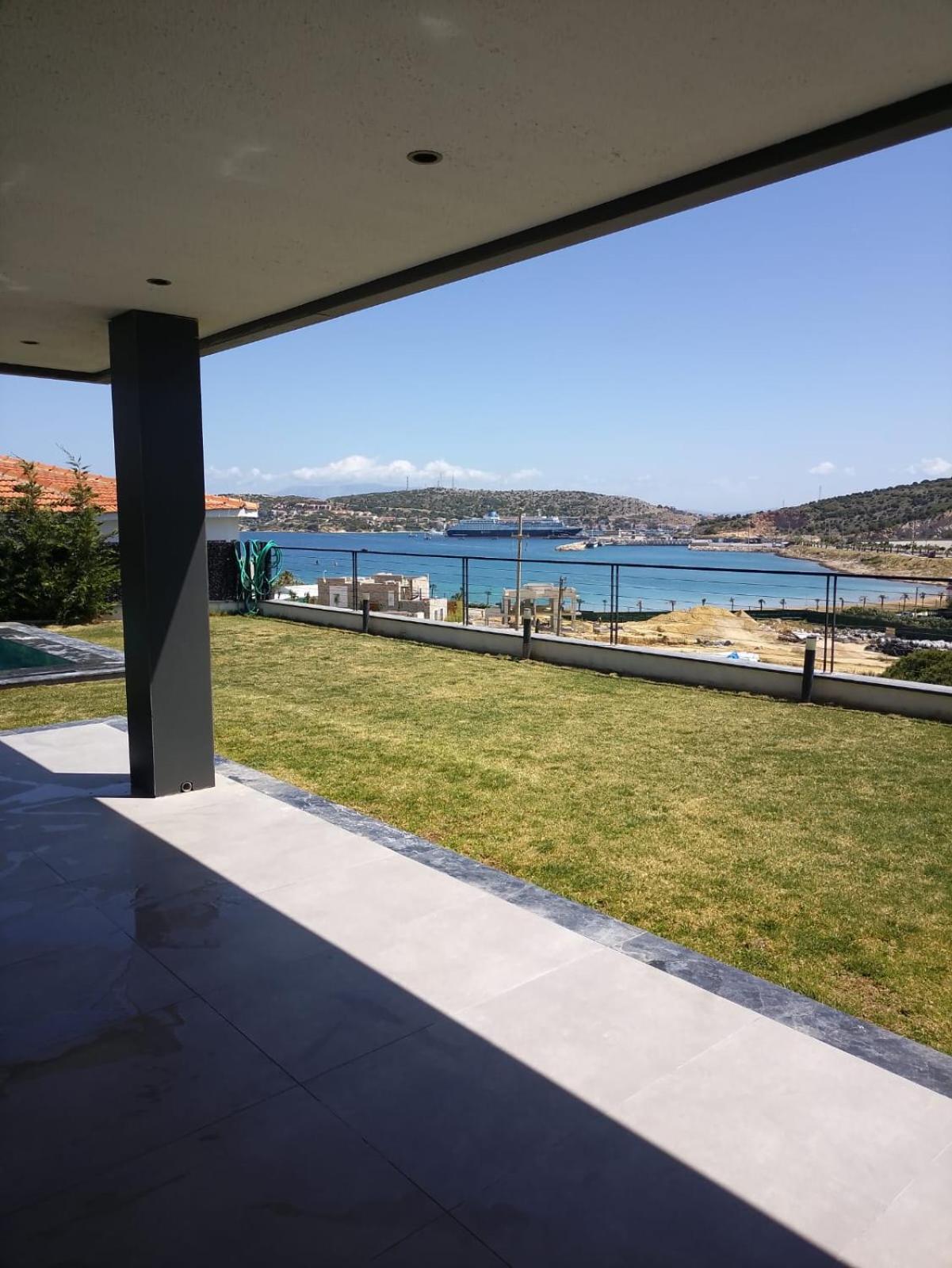 Deniz manzaralı,plaja 100 metre malikane view 5