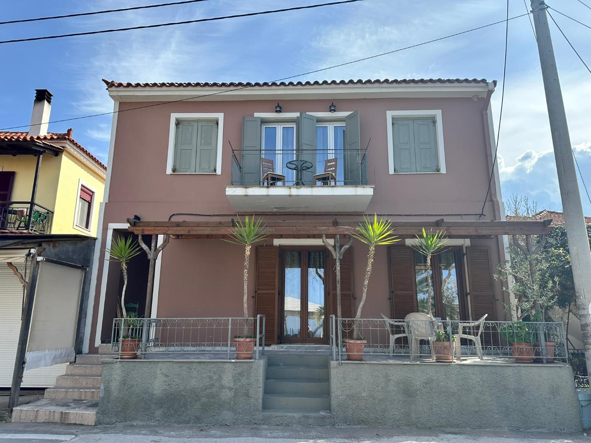 Nikos Holidays Apartment 1