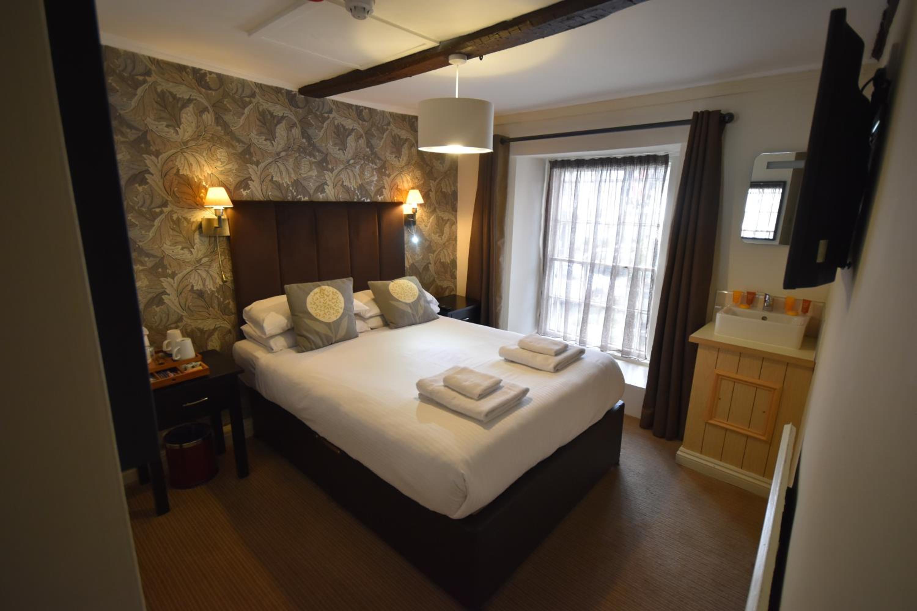 Red Lion Inn