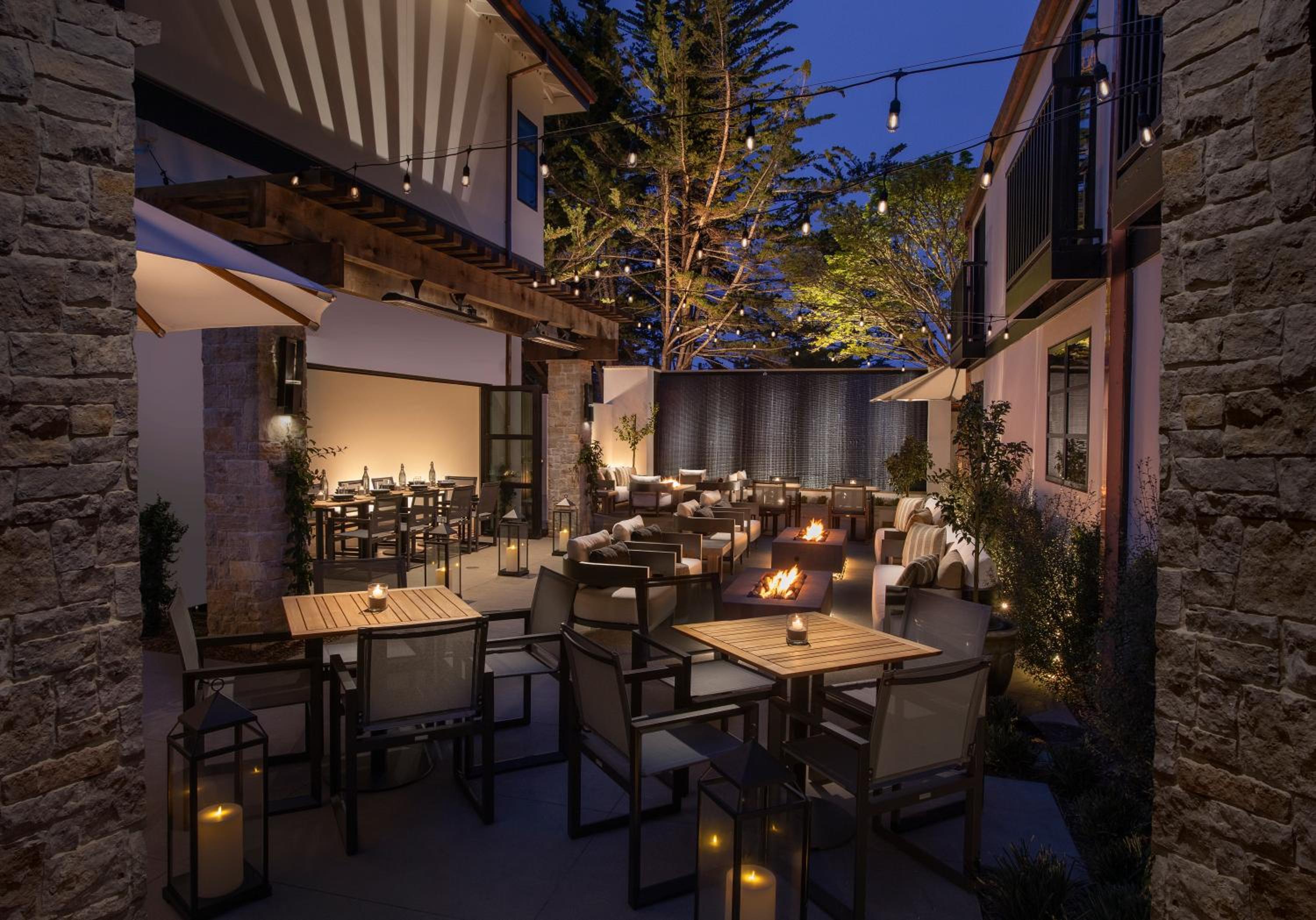 Monterey Vacations - Stilwell Hotel - Property Image 1