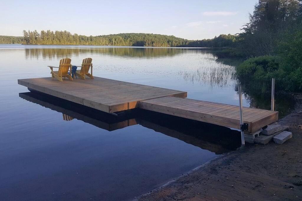 Lakefront Cottage in Muskoka