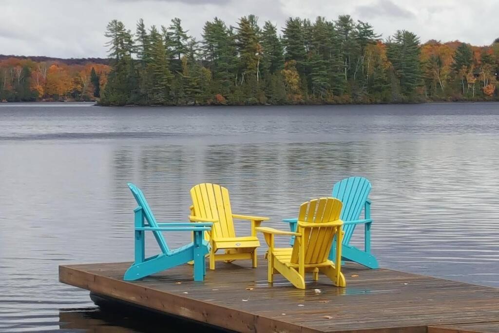 Lakefront Cottage in Muskoka