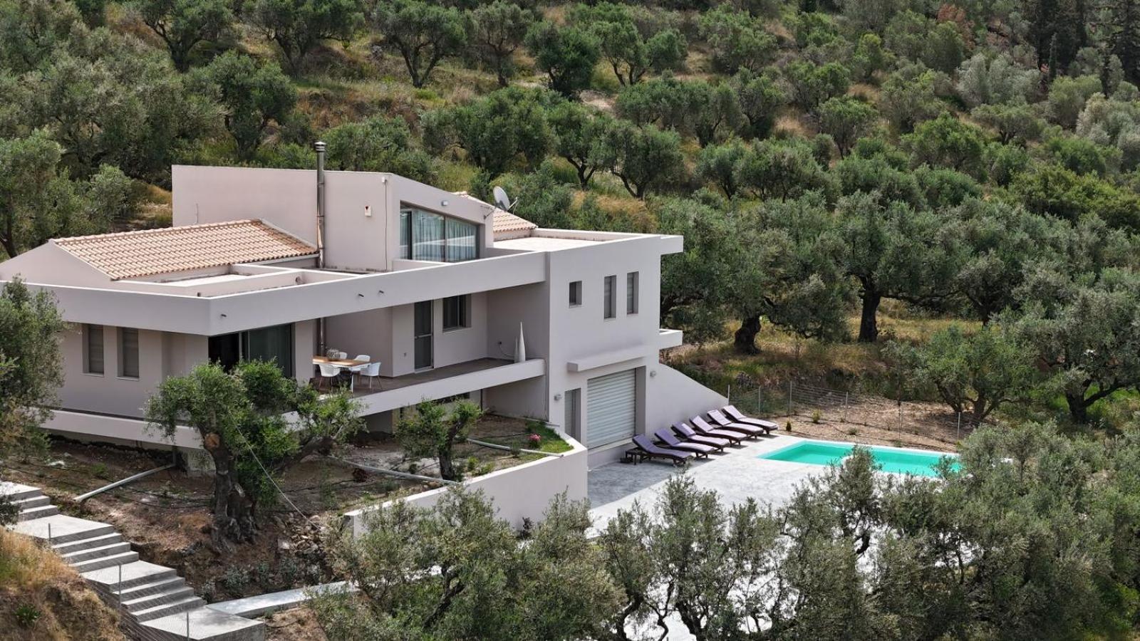 Astarte Villas - Pearl Private Villa with Pool view 3