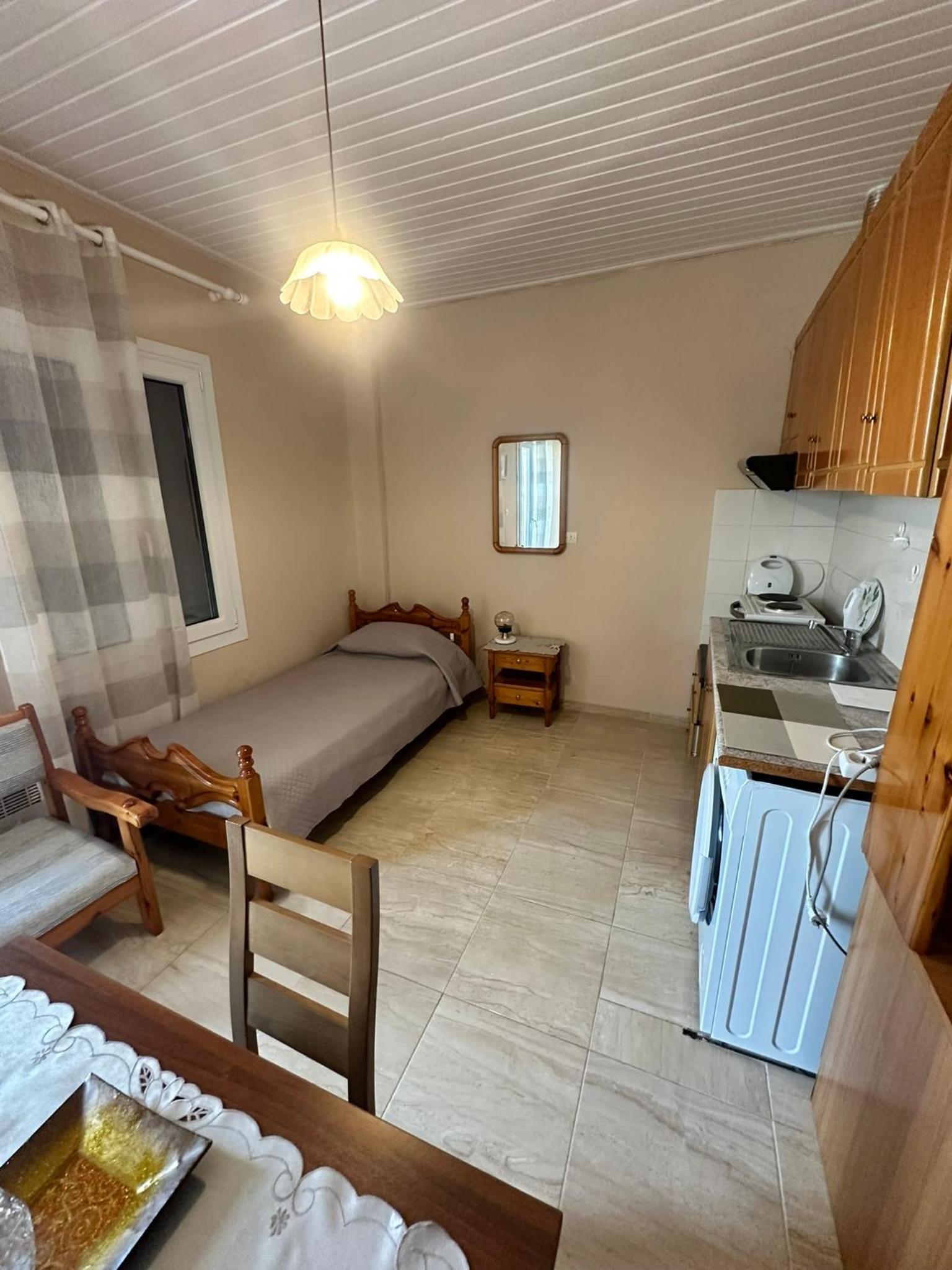 Nikos Holidays Apartment 2