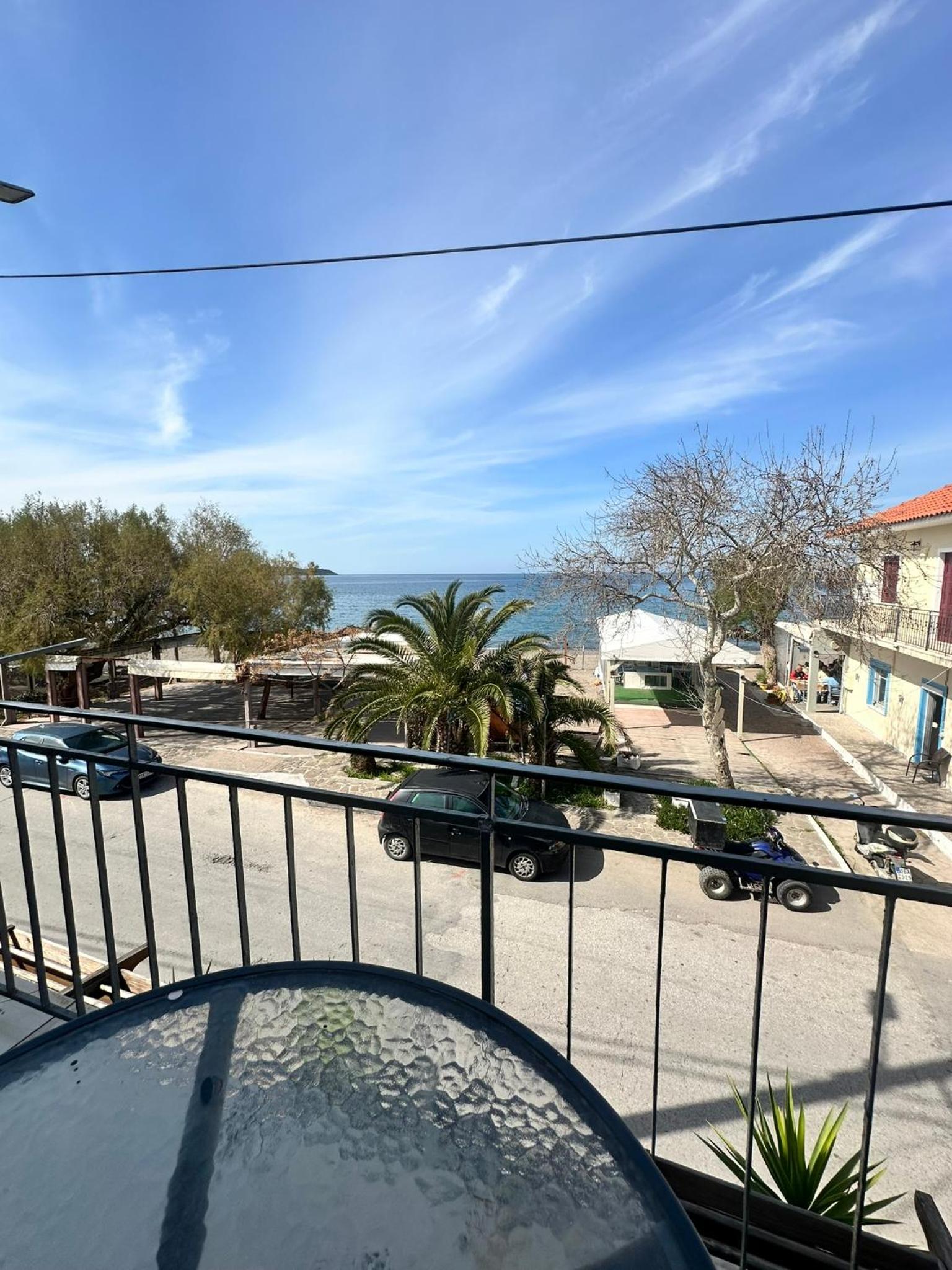 Nikos Holidays Apartment 2