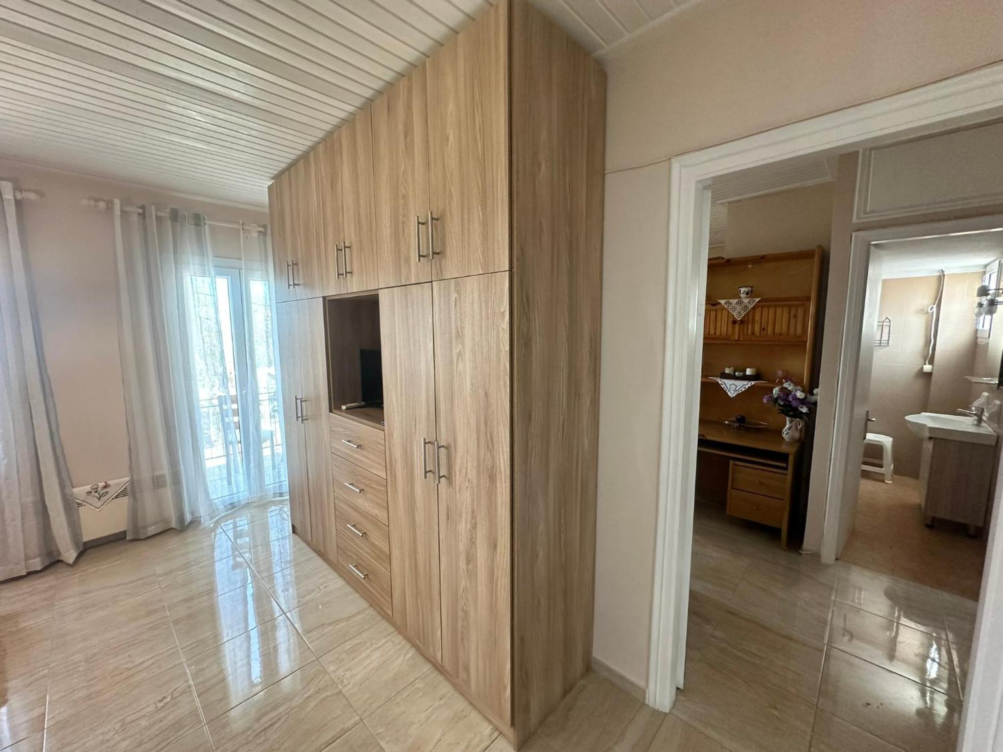 Nikos Holidays Apartment 2