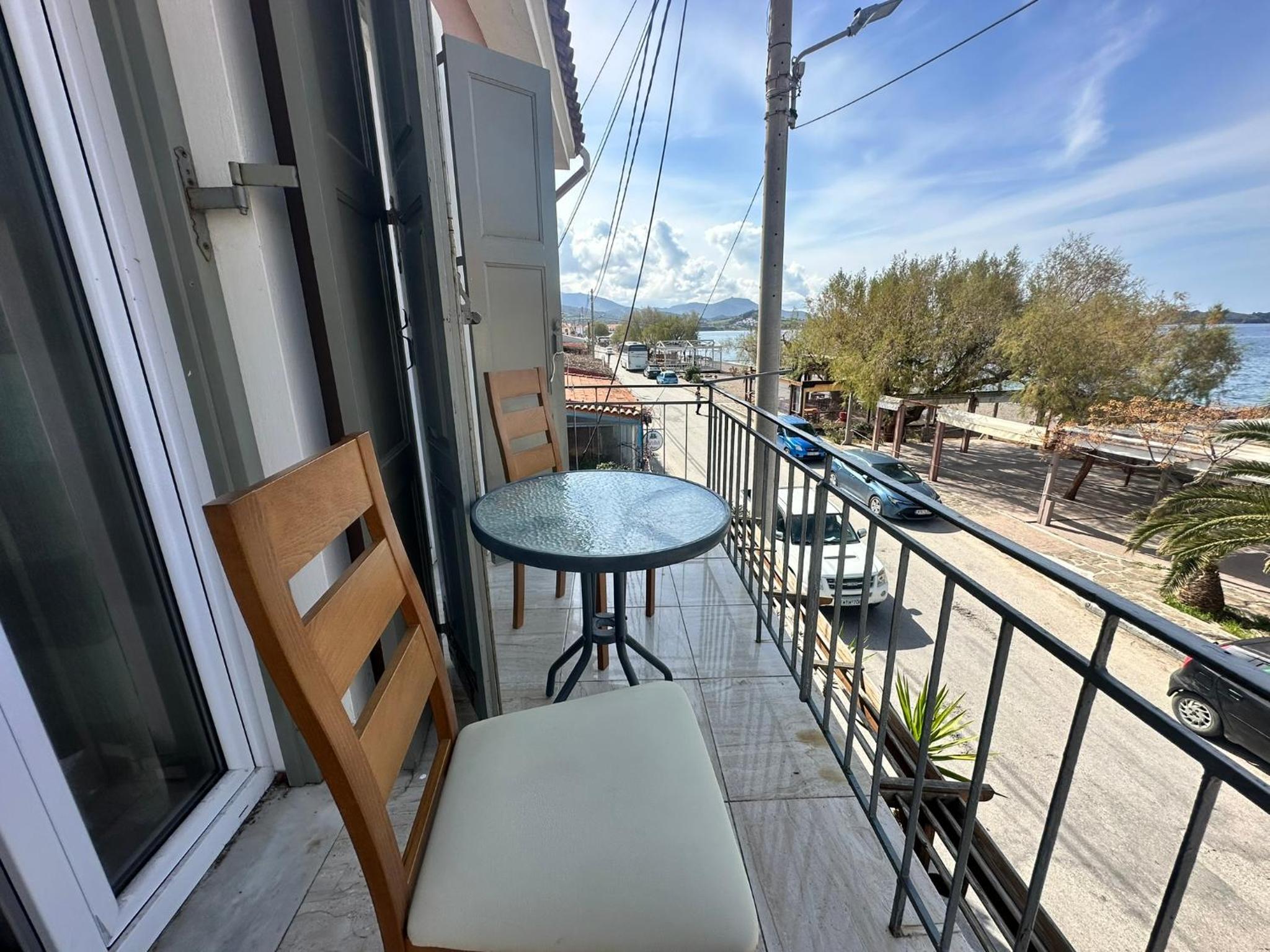 Nikos Holidays Apartment 2