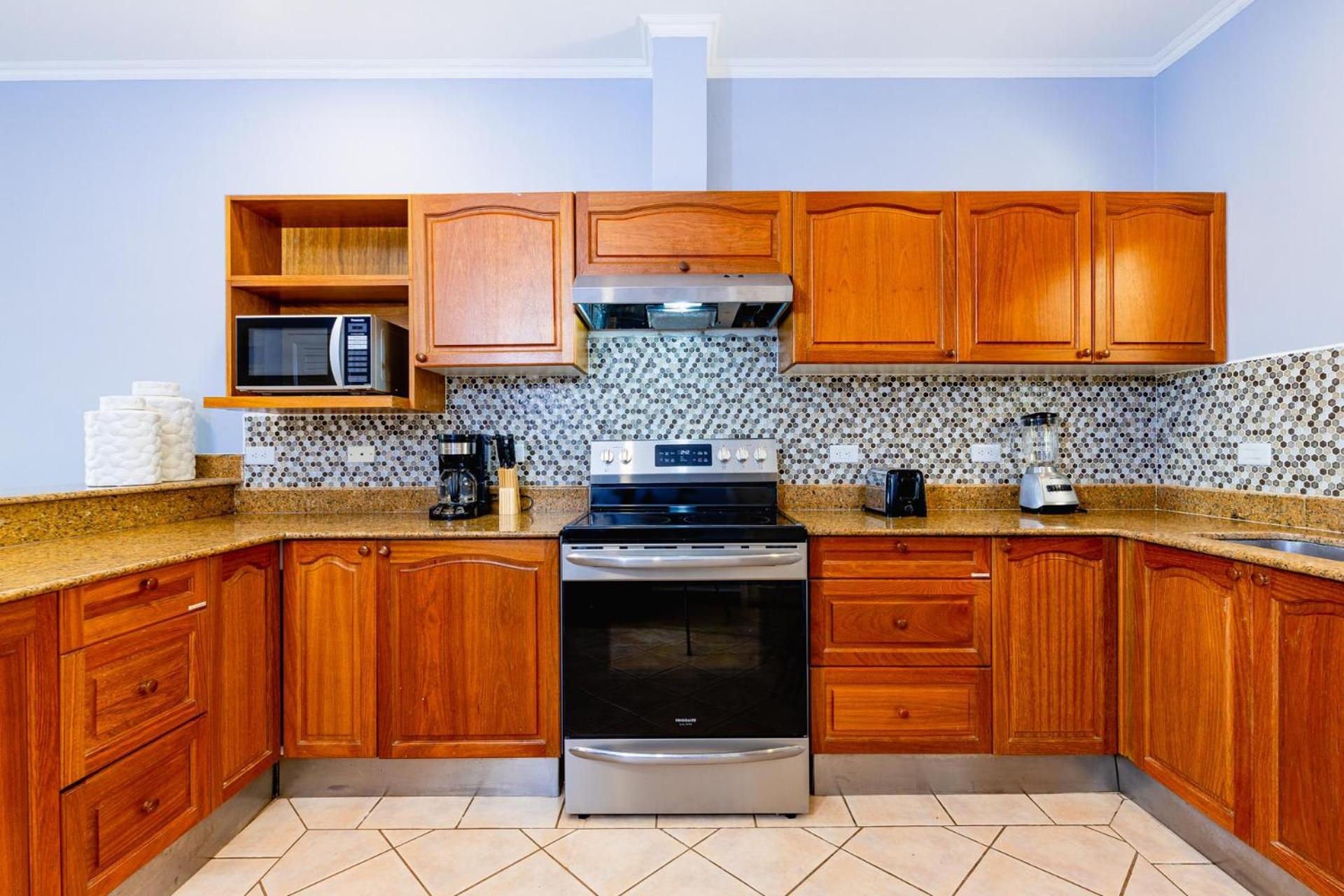 Sunrise 2 - 3 Bedroom Condo At Tamarindo