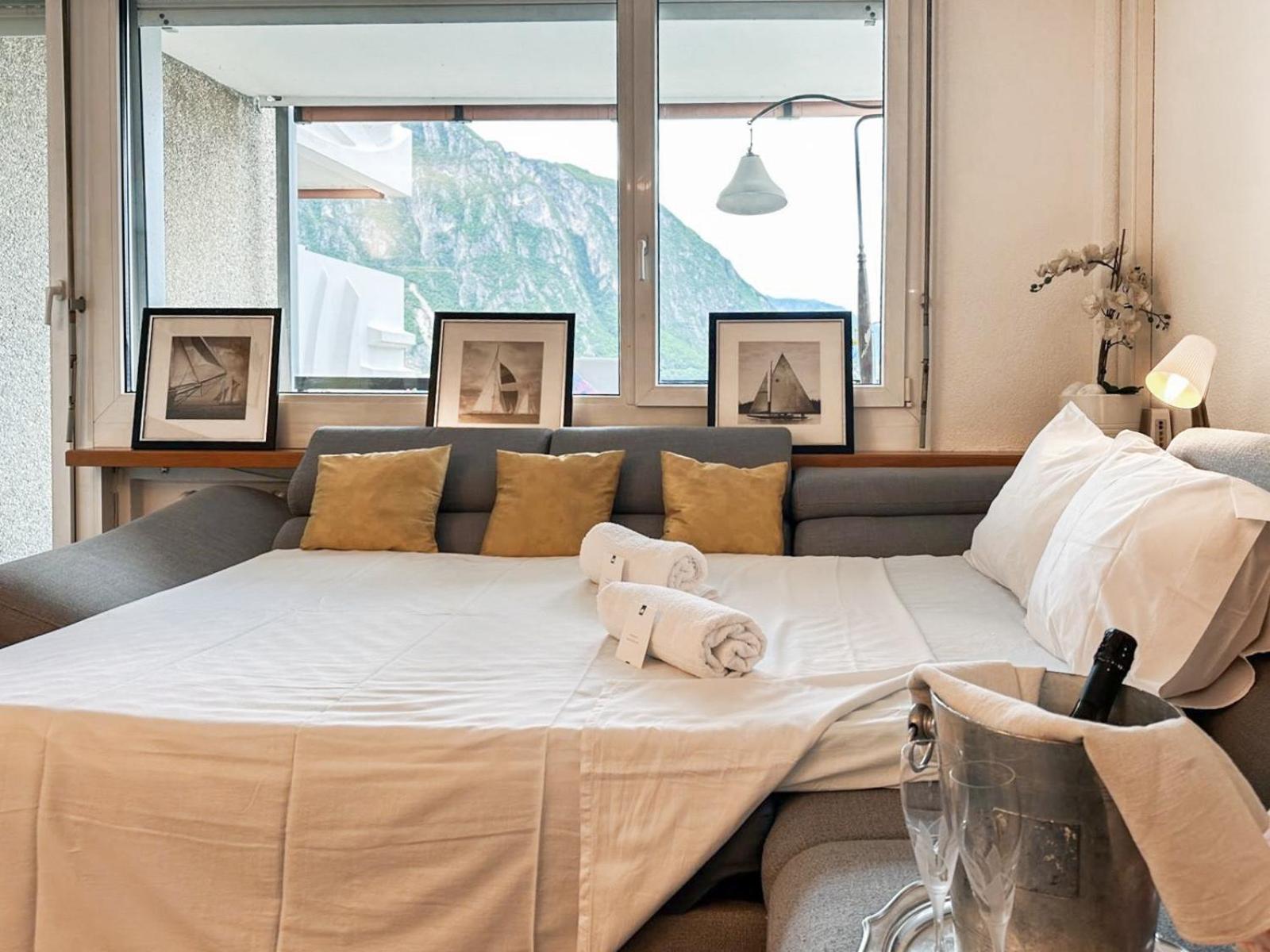 LAKE APARTMENT 5