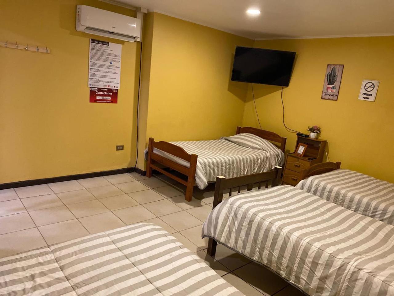 Hostal Aleros