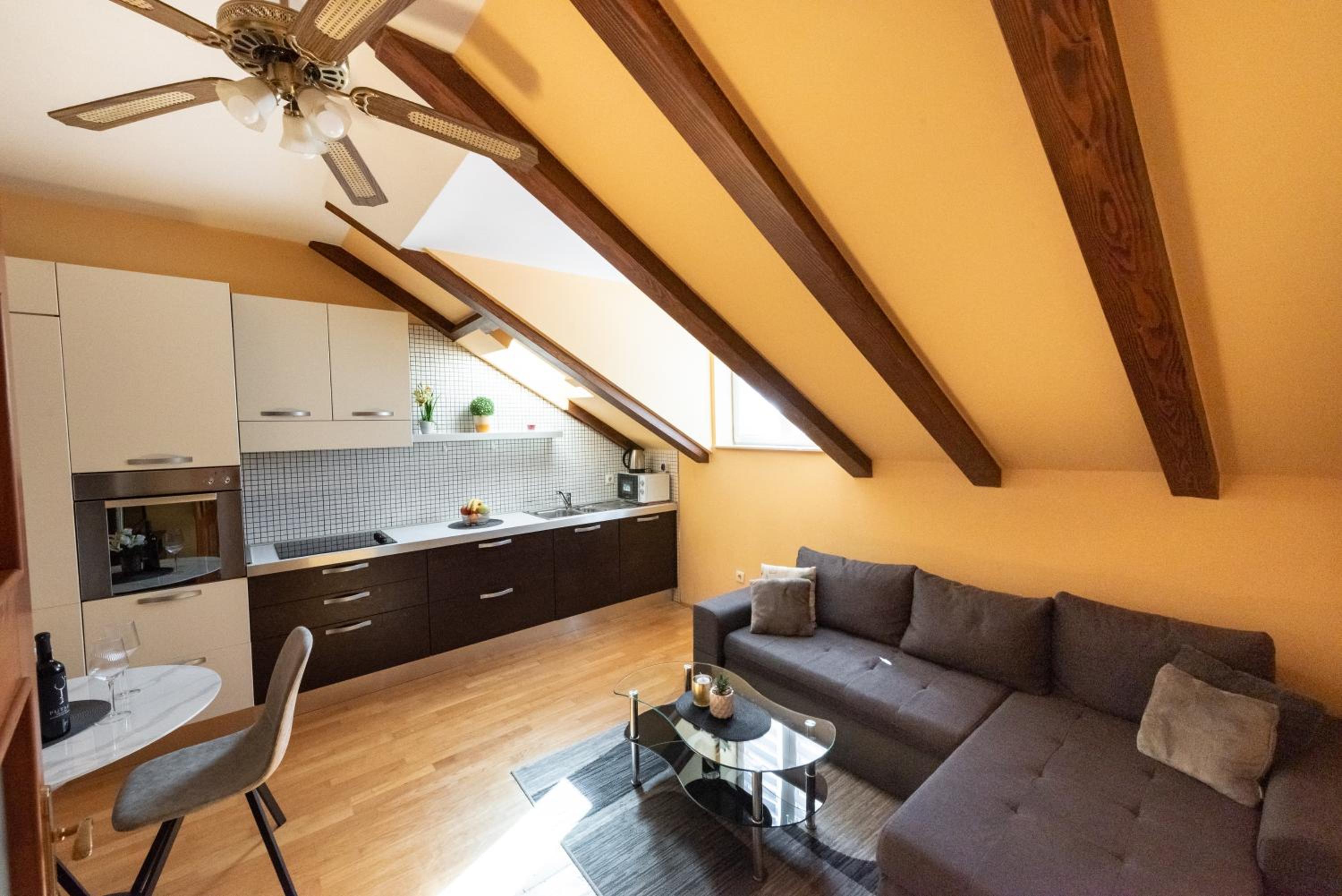 Split Coast Apartment