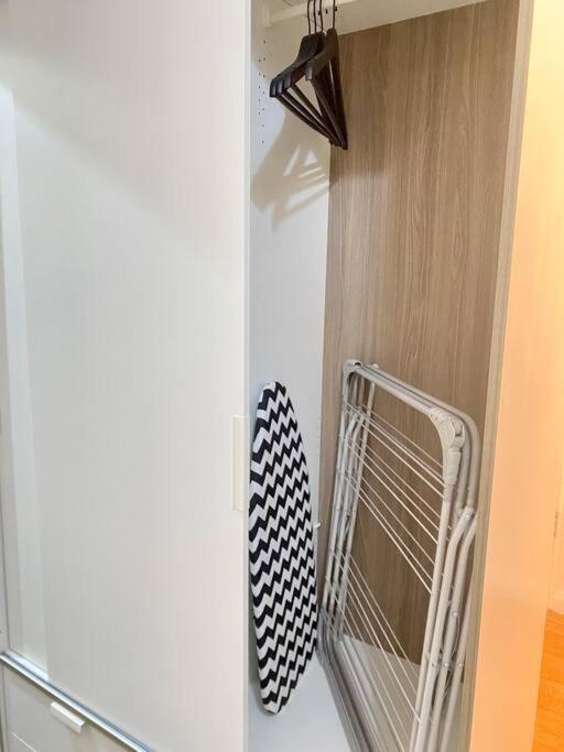 Spacious studio, 5 mins to Victoria station, Central London