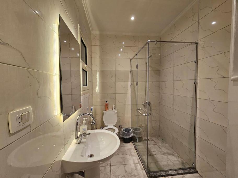 Downtown Cairo 1BR Flat- 86