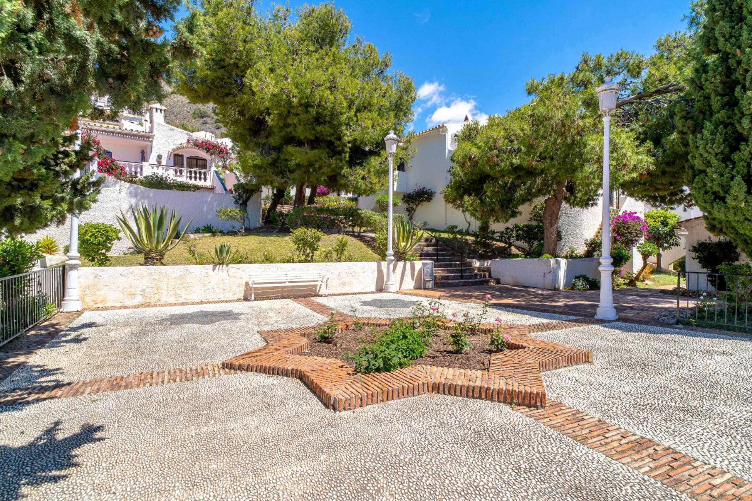 Hibiscos Seaview Terrace by Casasol