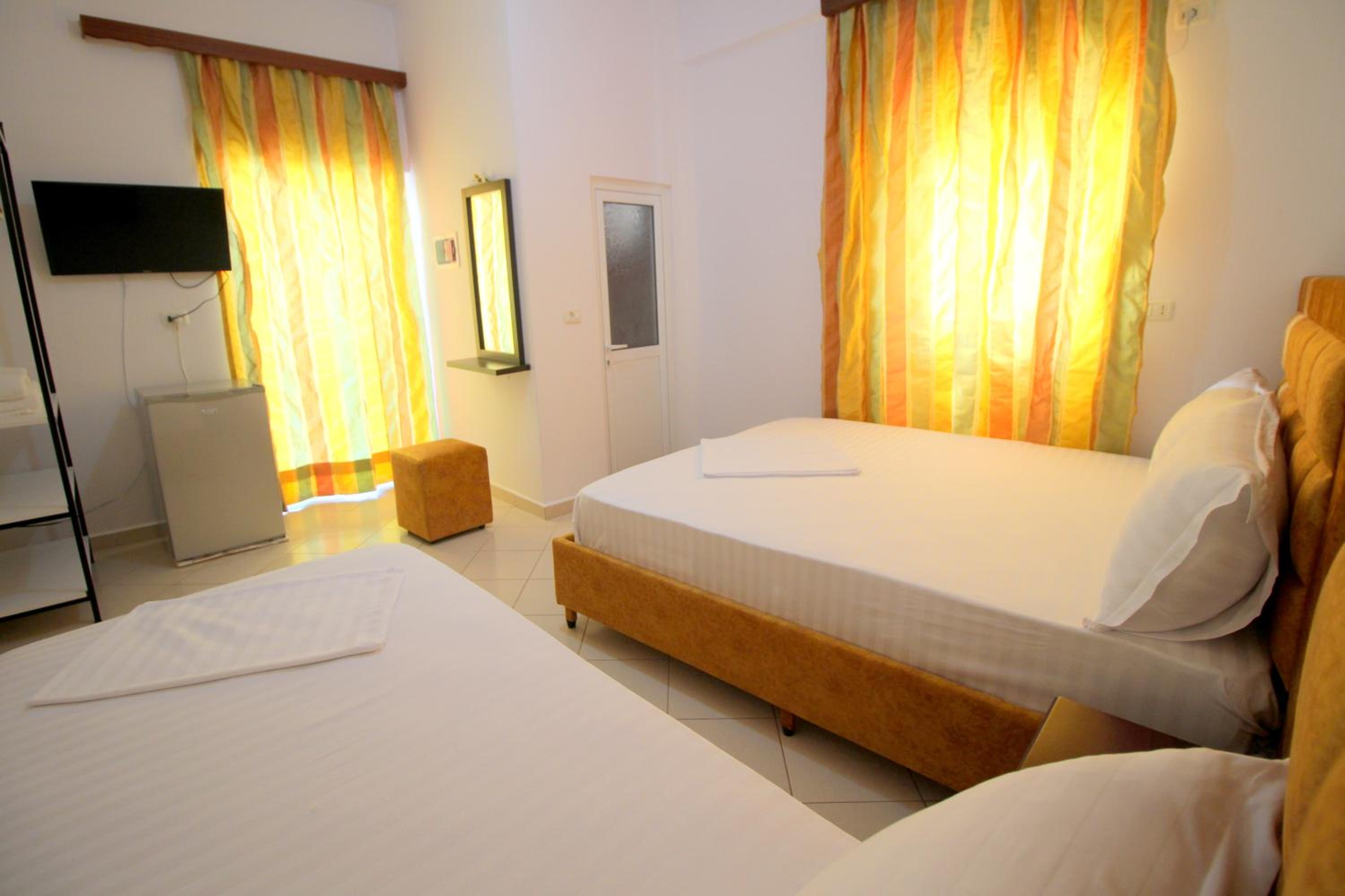 Lengu Holidays Houses