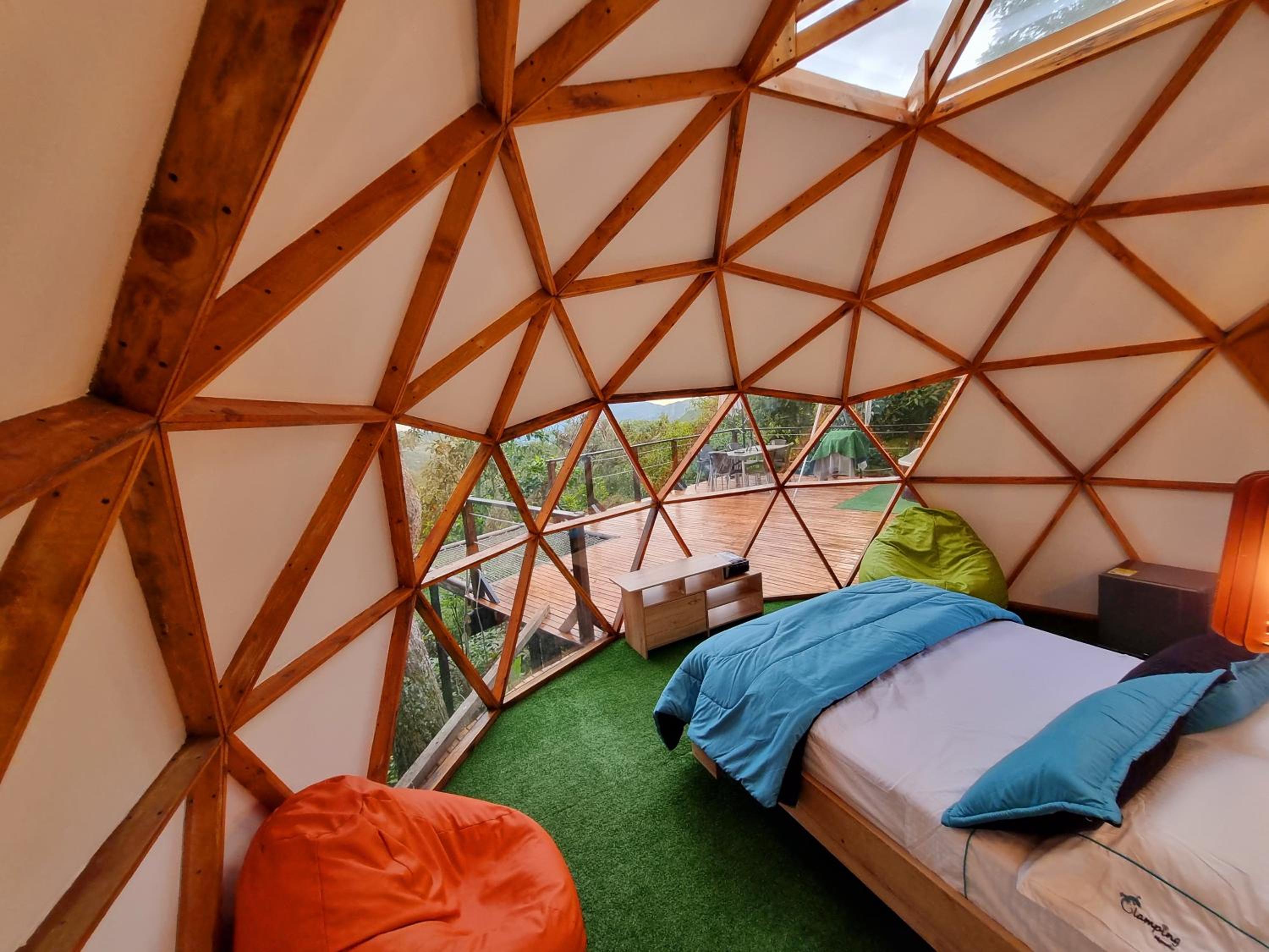 Elementium Glamping