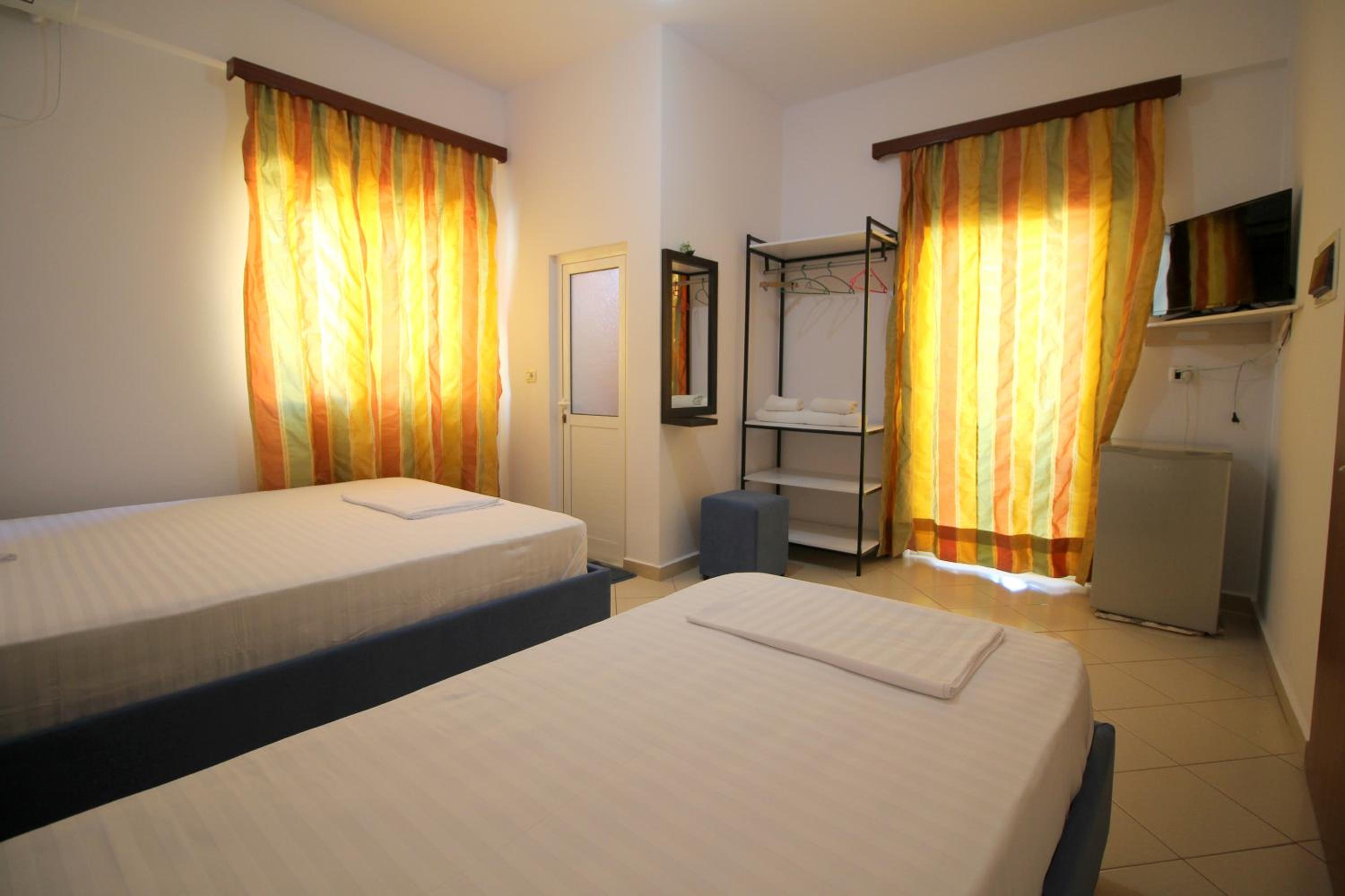 Lengu Holidays Houses