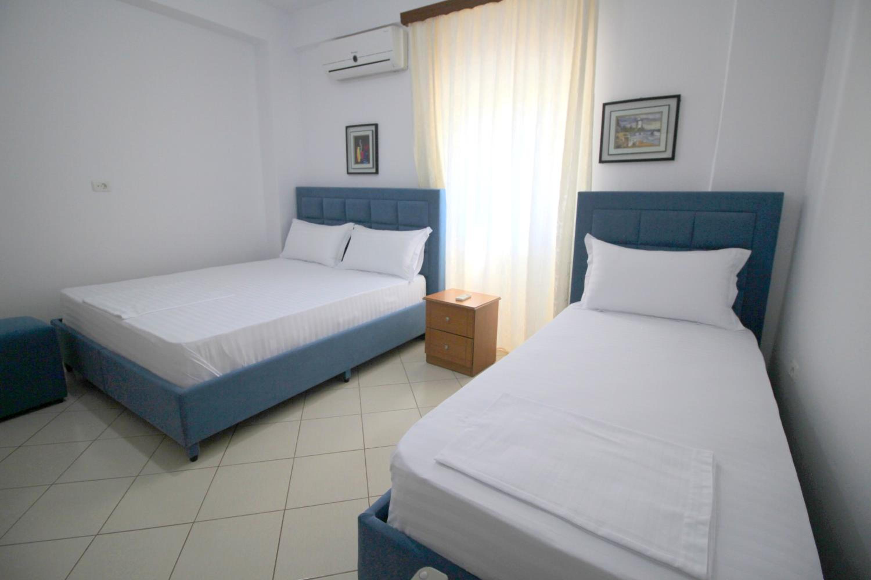 Lengu Holidays Houses