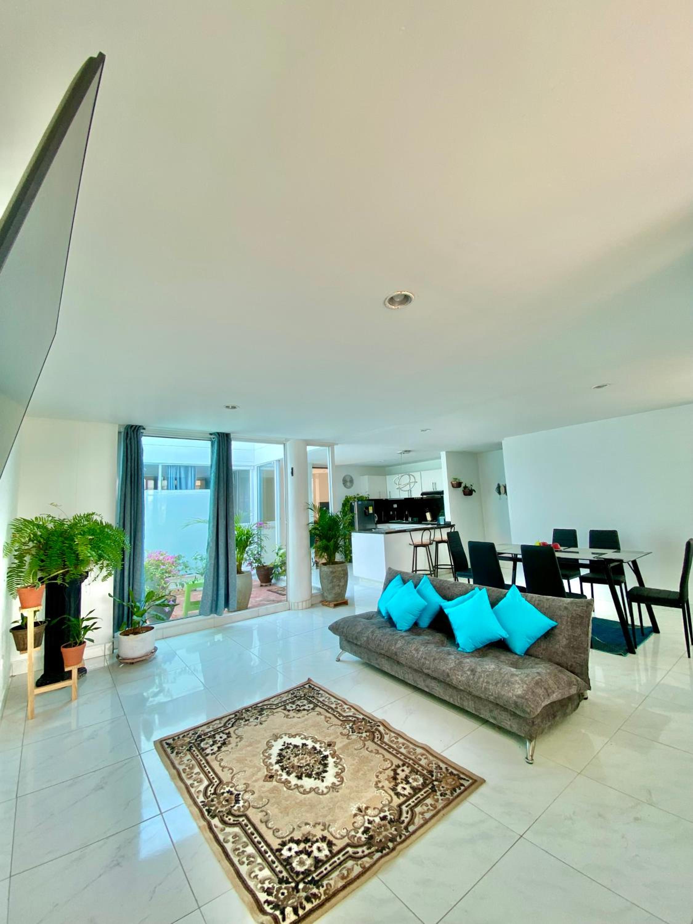 Casa Jardin