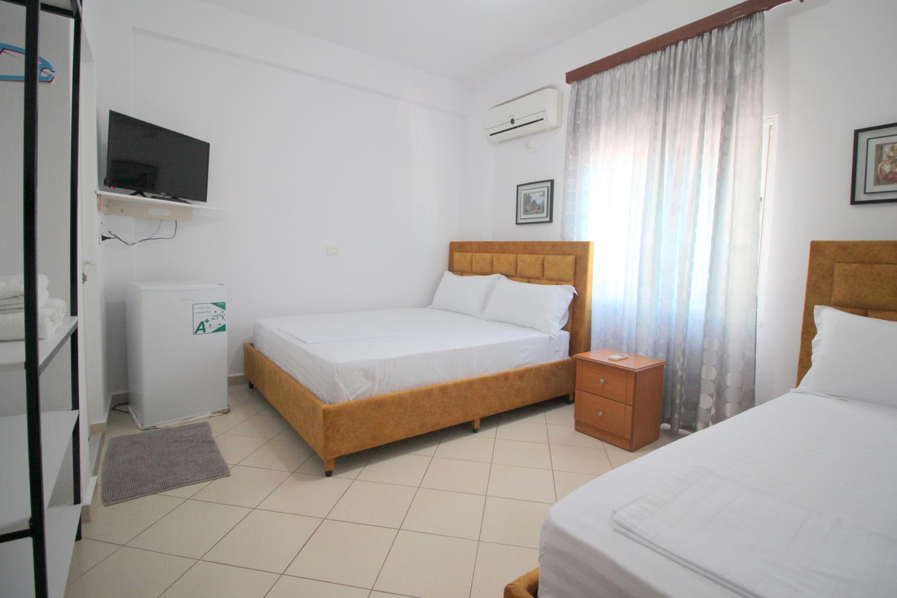 Lengu Holidays Houses