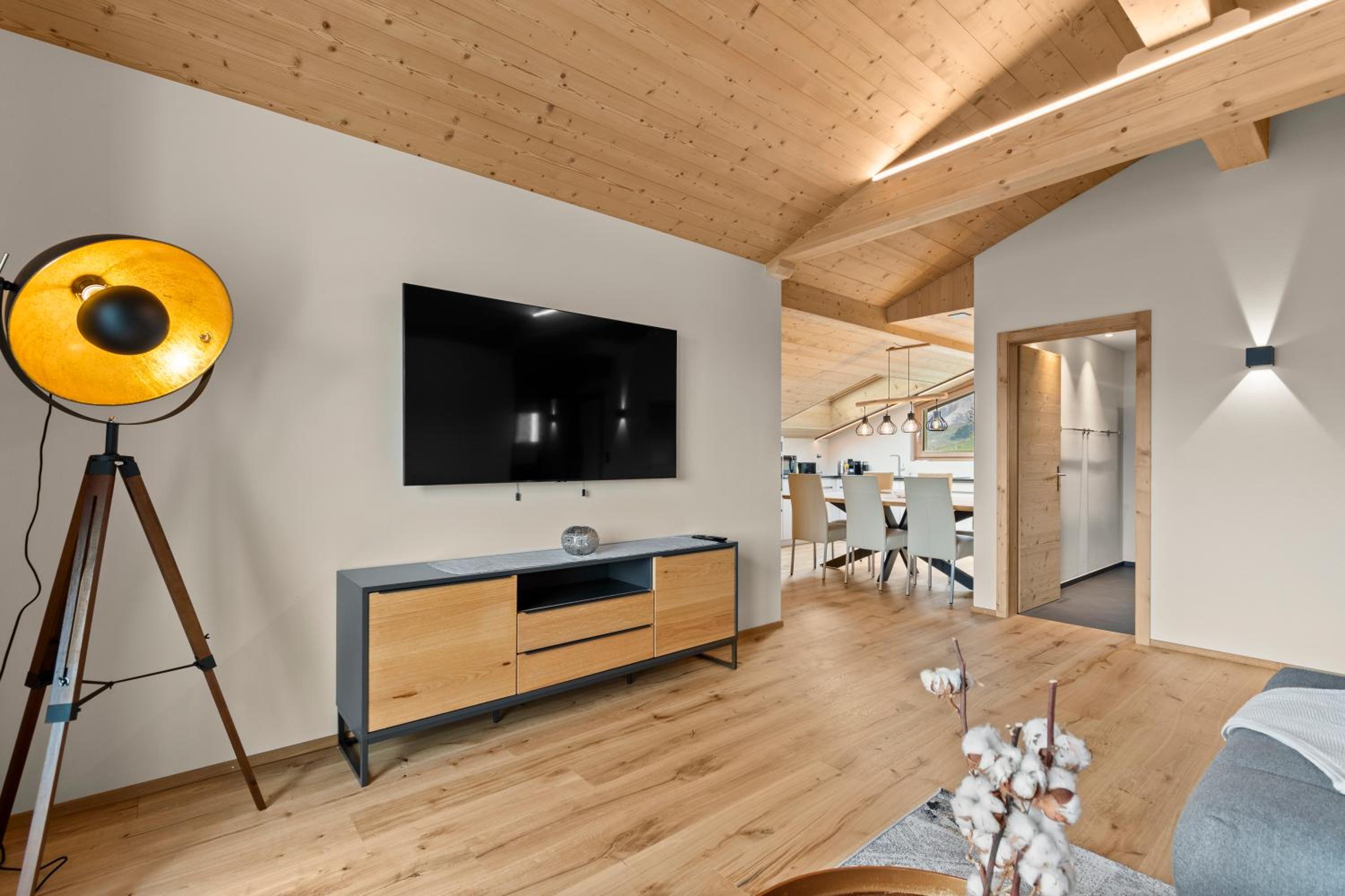 Stilvolle 4.5 Zimmer Wohnung nahe der Talstation