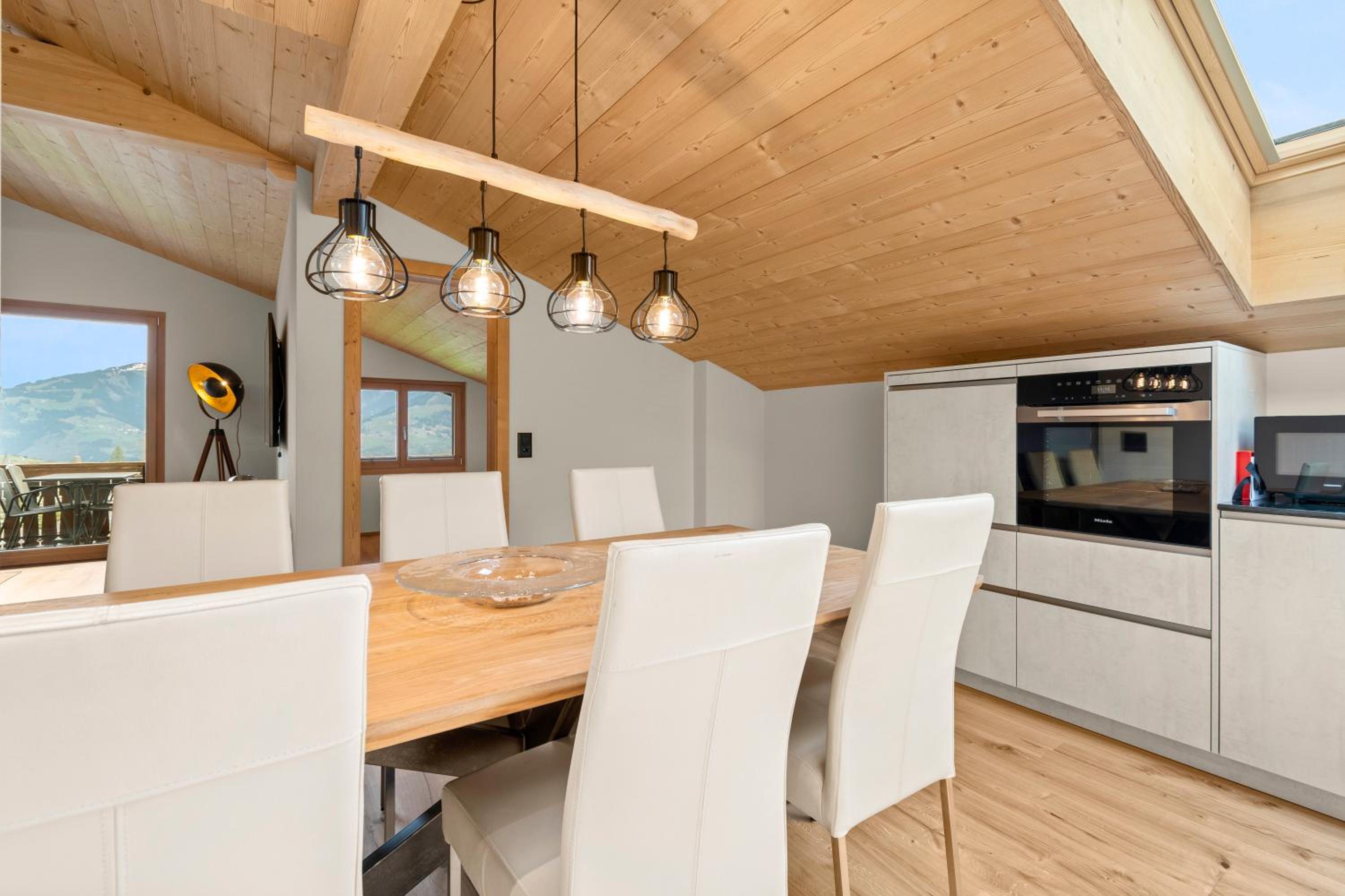 Stilvolle 4.5 Zimmer Wohnung nahe der Talstation