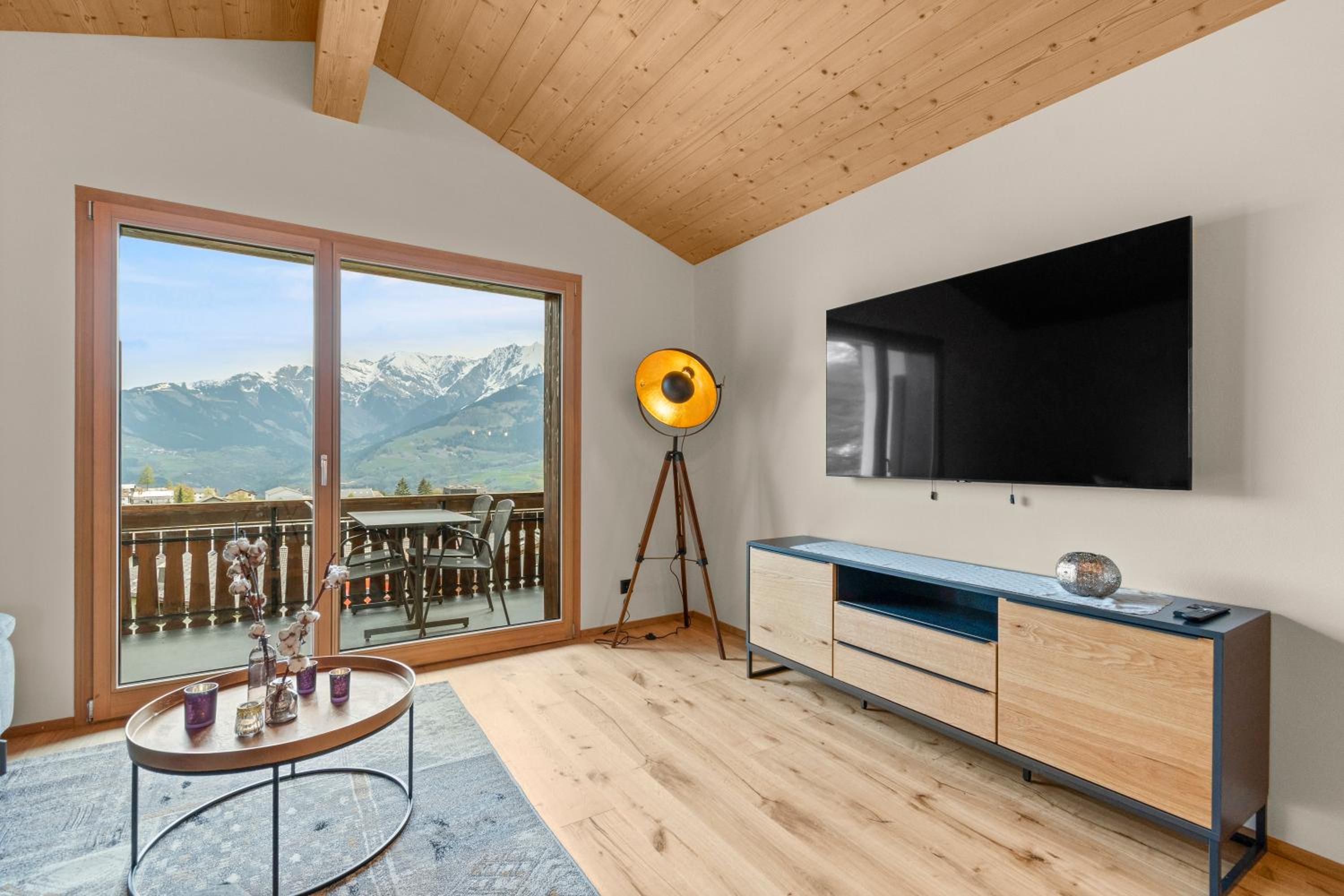 Stilvolle 4.5 Zimmer Wohnung nahe der Talstation